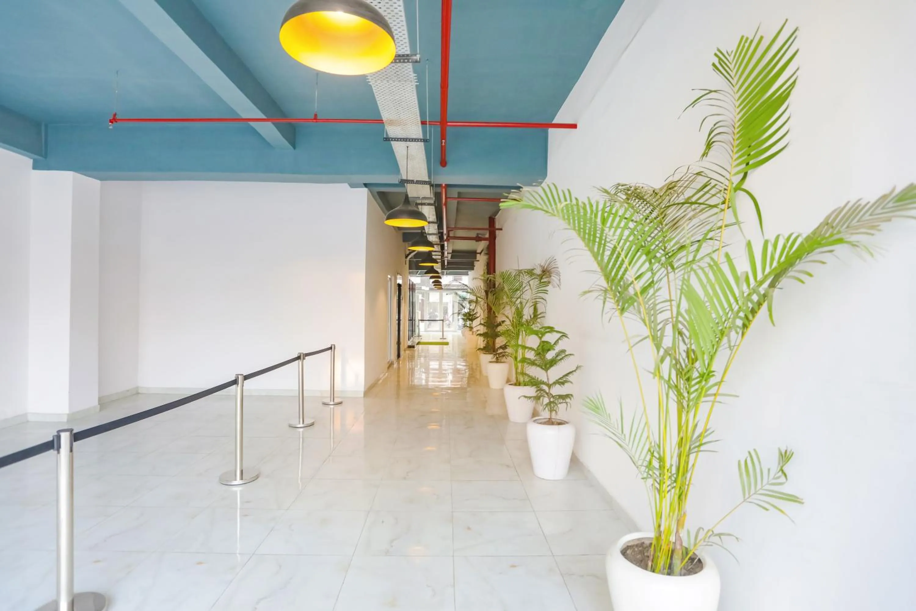 Lobby or reception in FabHotel Rasa Arcade