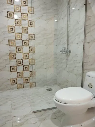 Hotel H6