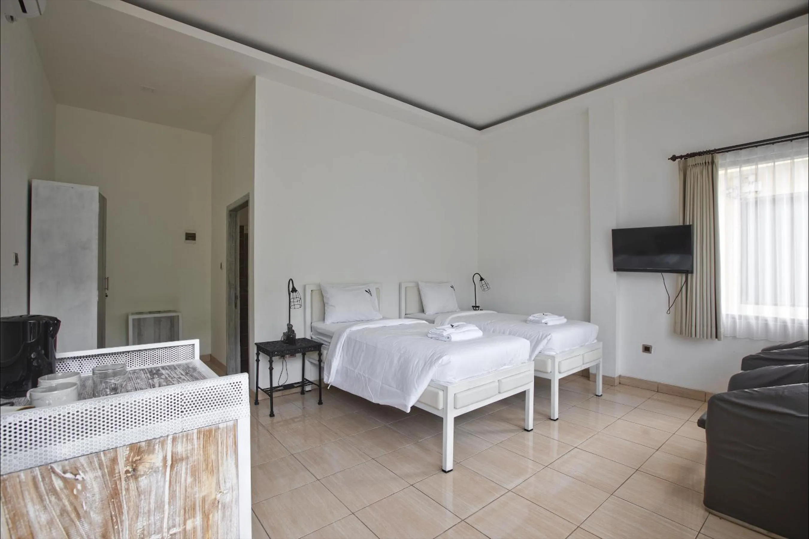 Bed in ImahBC Surfcamp