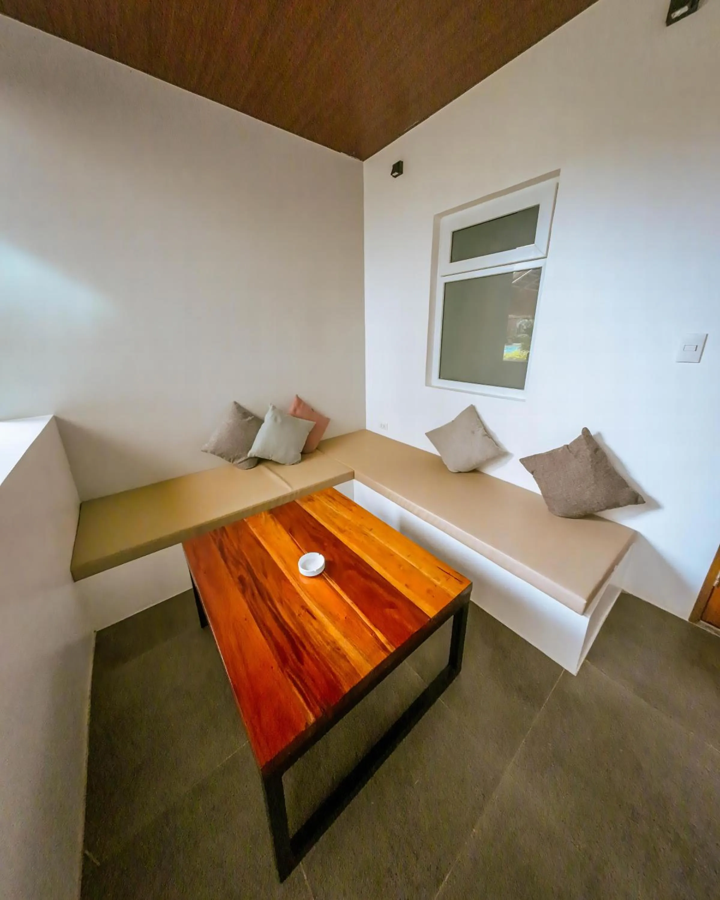 Balcony/Terrace, Bed in Bathala Resort