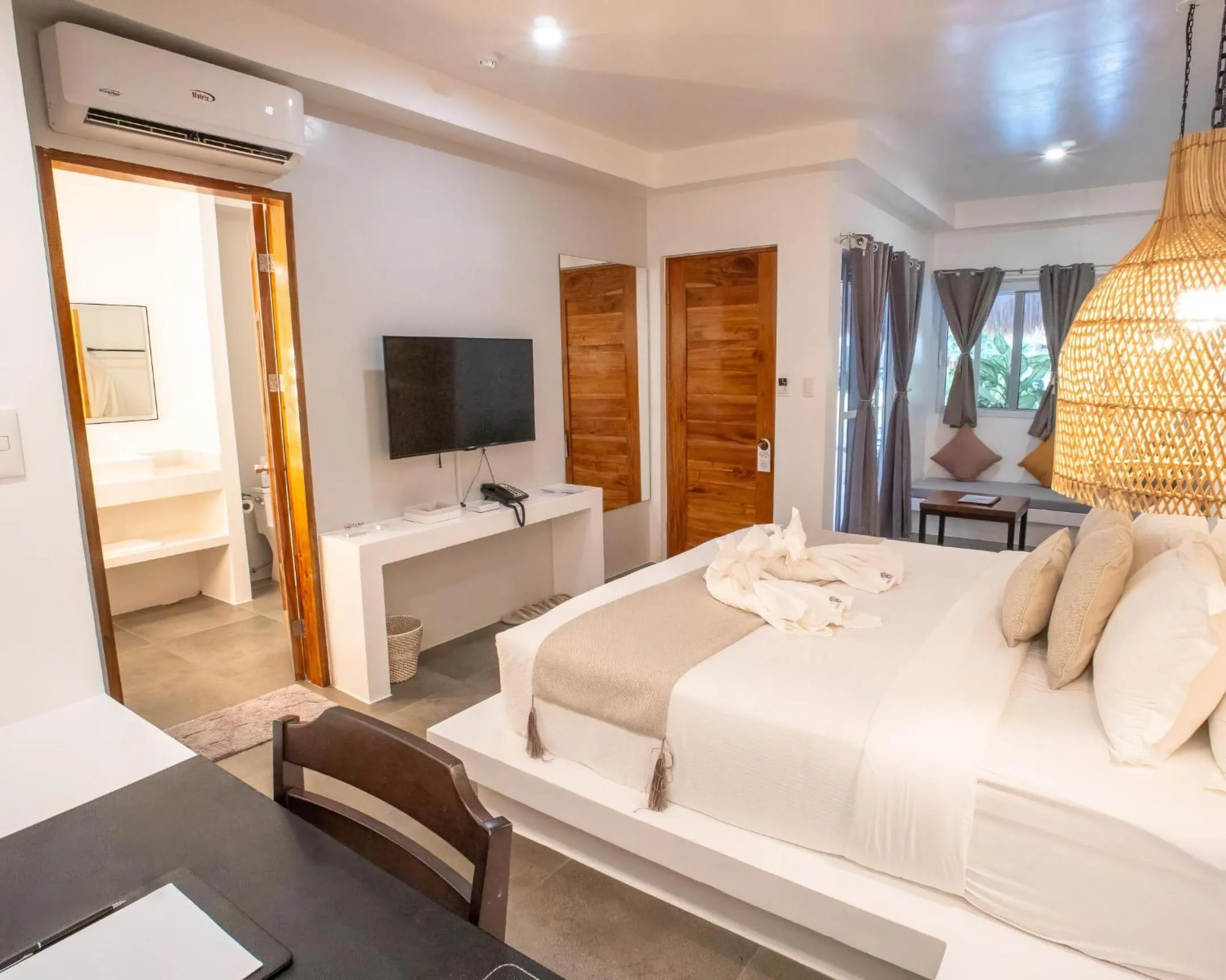 Bedroom, Bed in Bathala Resort