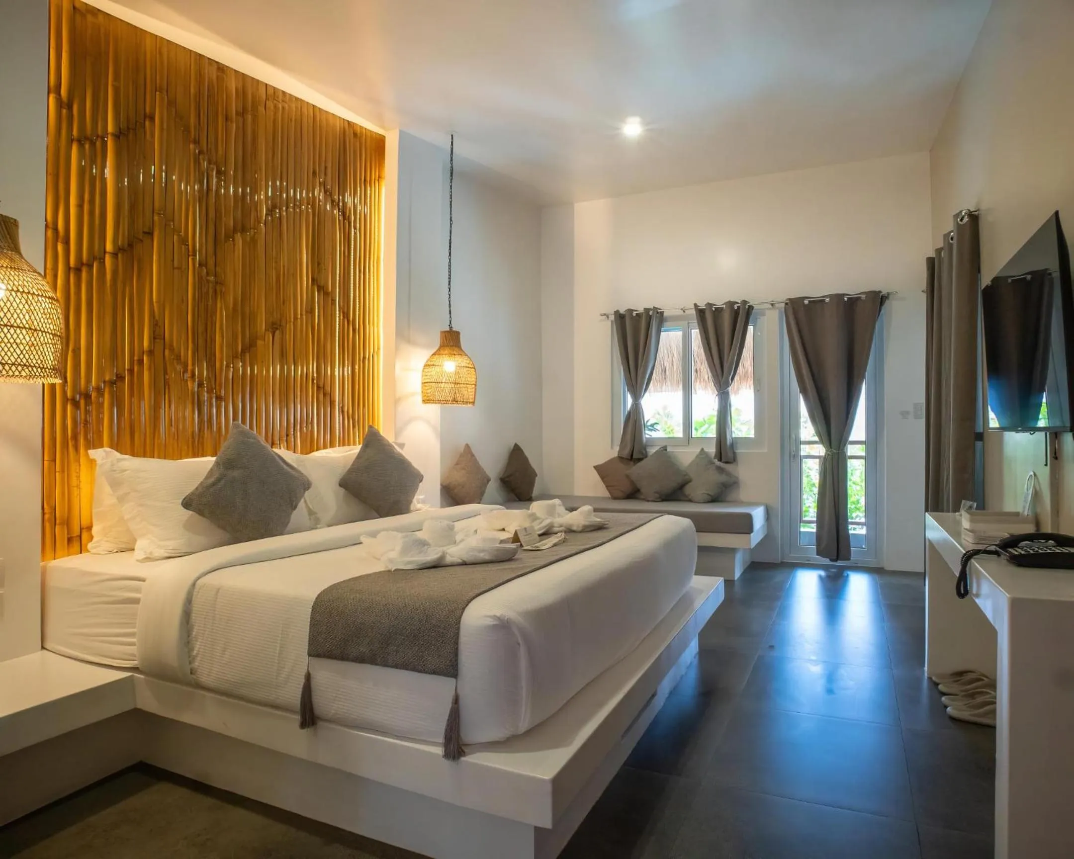 Bedroom, Bed in Bathala Resort