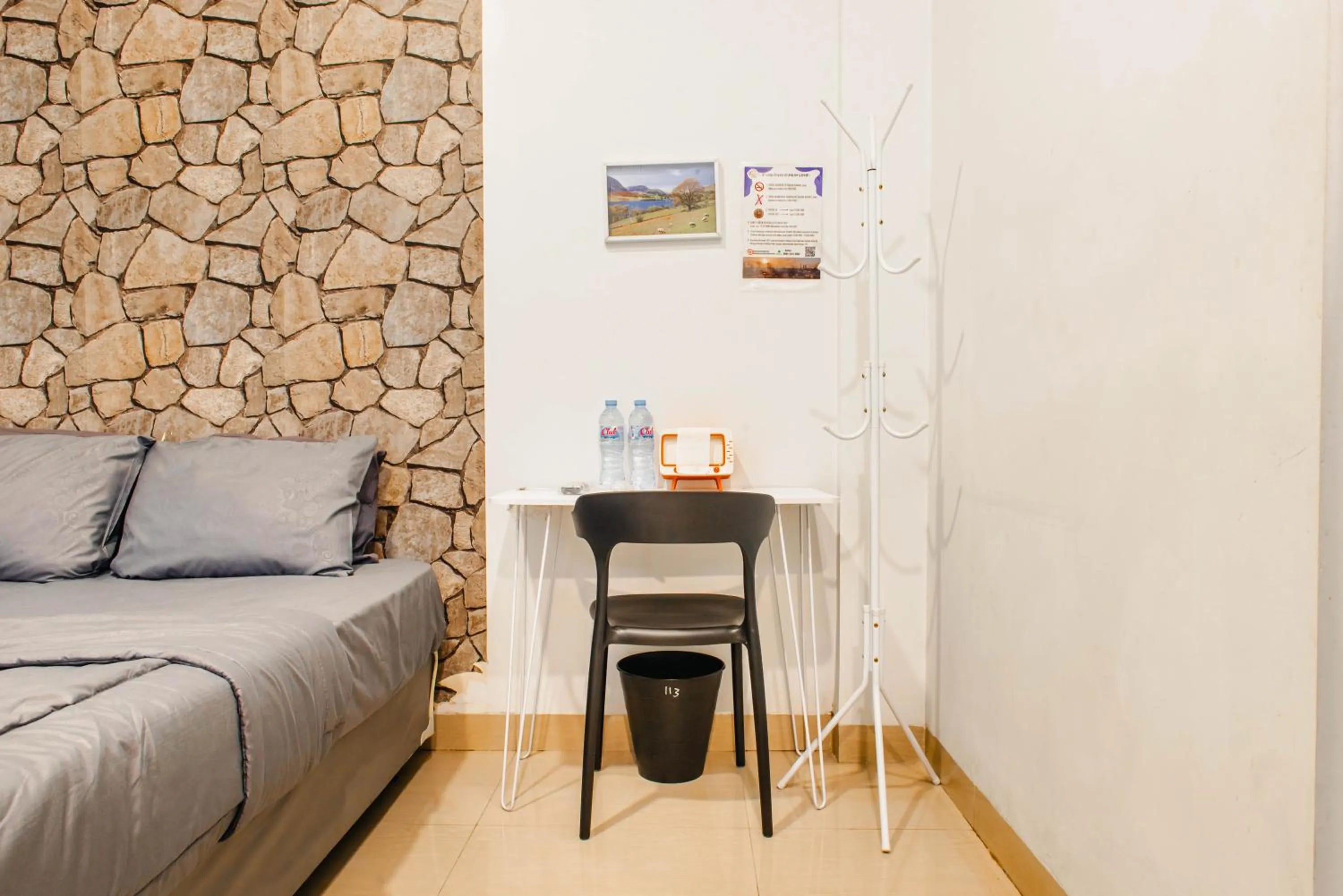 Bed in Monggo Mampir Tanjung Duren By Reccoma