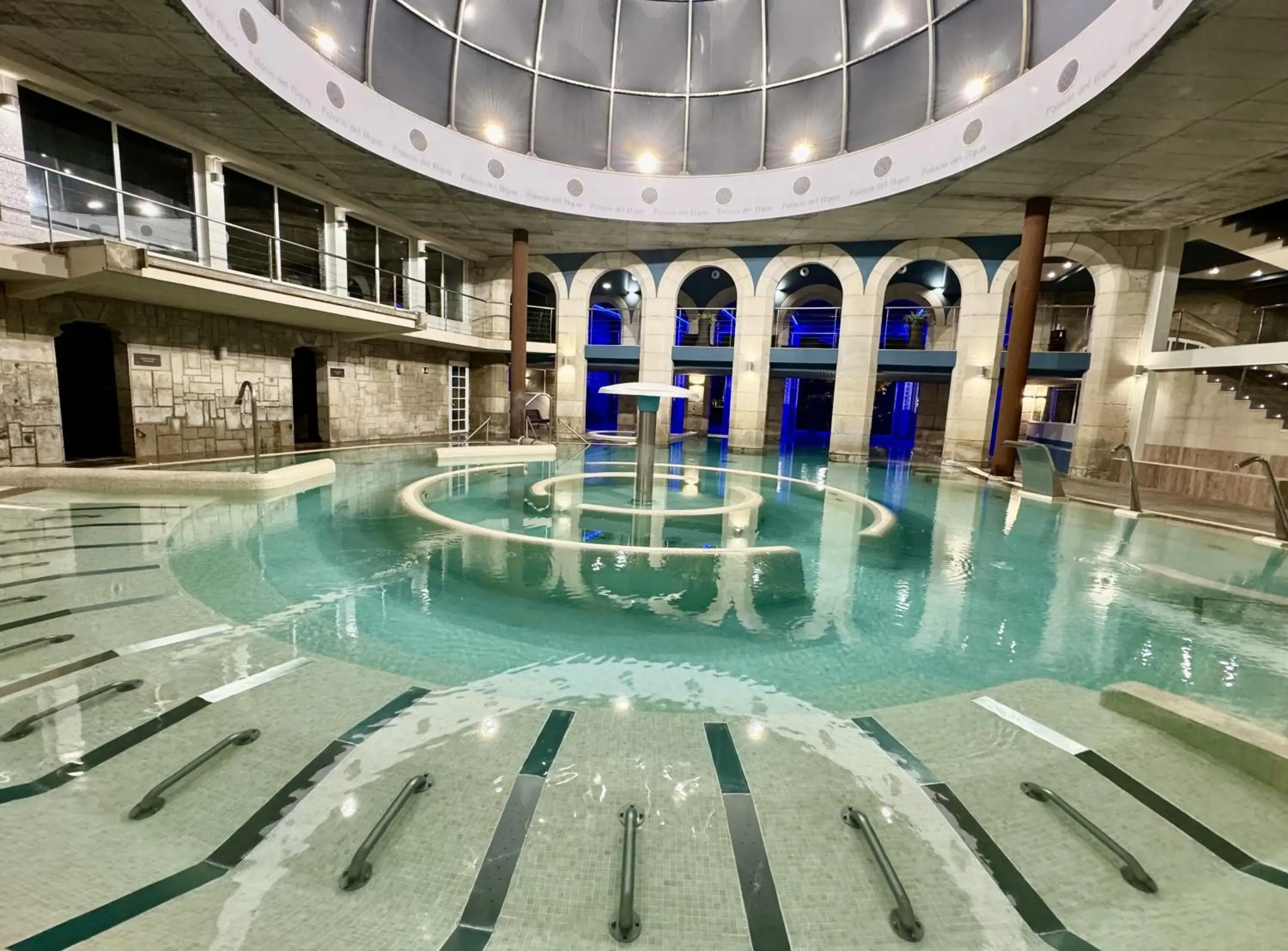 Spa and wellness centre/facilities in Balneario de Mondariz Spa and wellness centre/facilities in Balneario de Mondariz