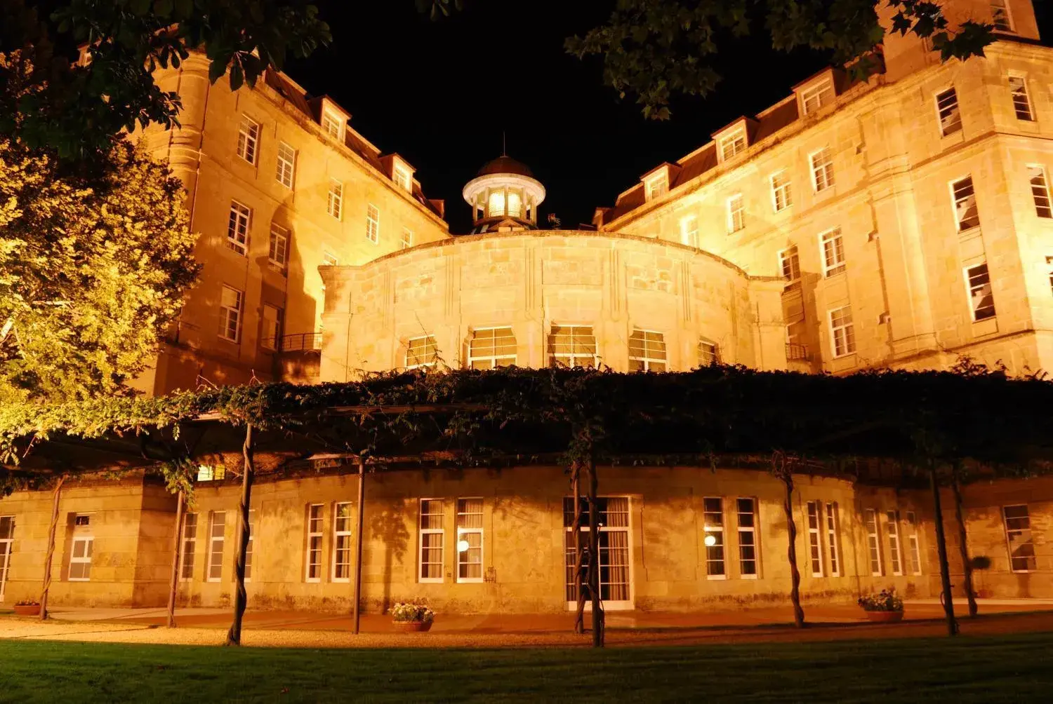 Property building in Balneario de Mondariz Property building in Balneario de Mondariz