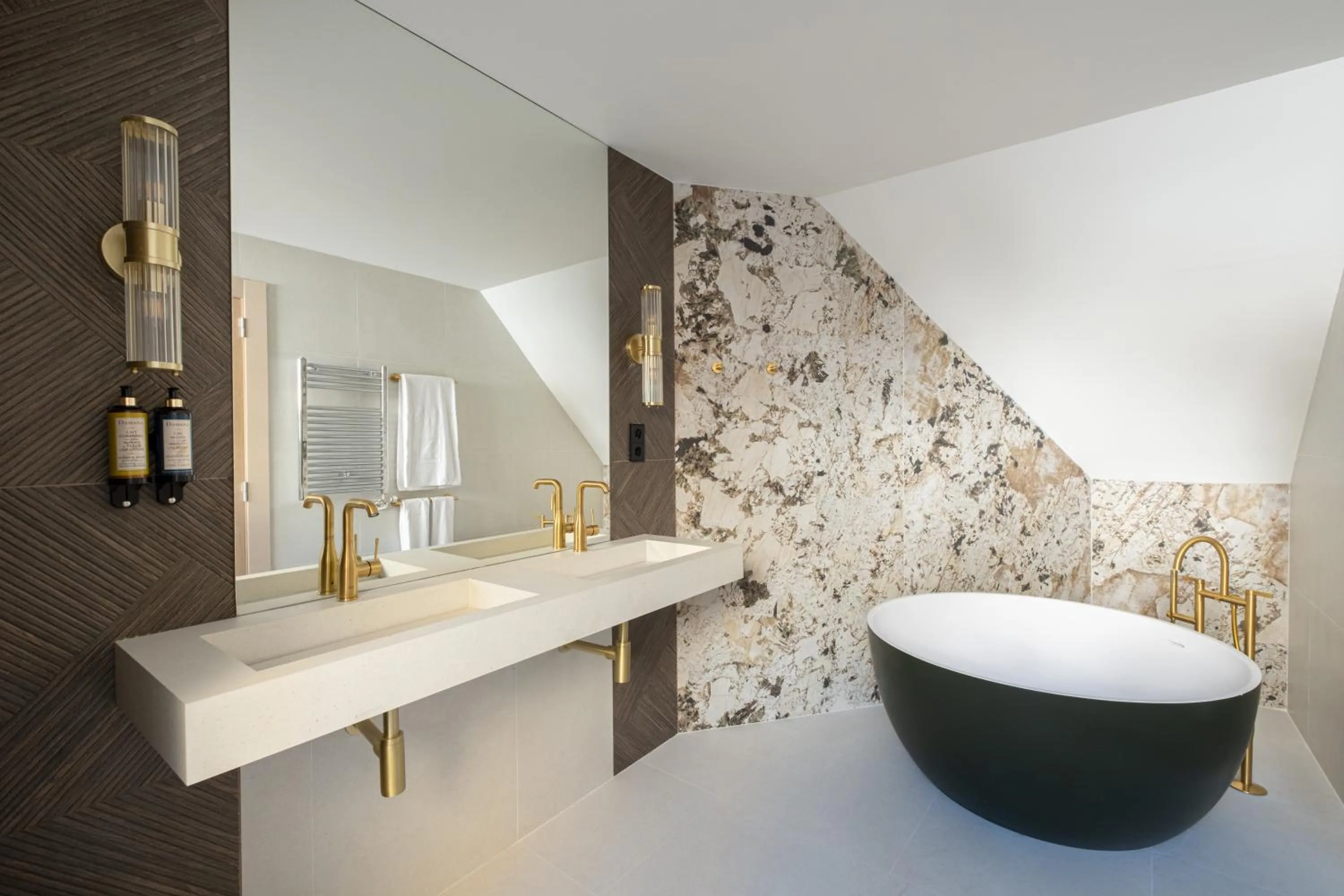 Bathroom in Eurostars Royal Tanau