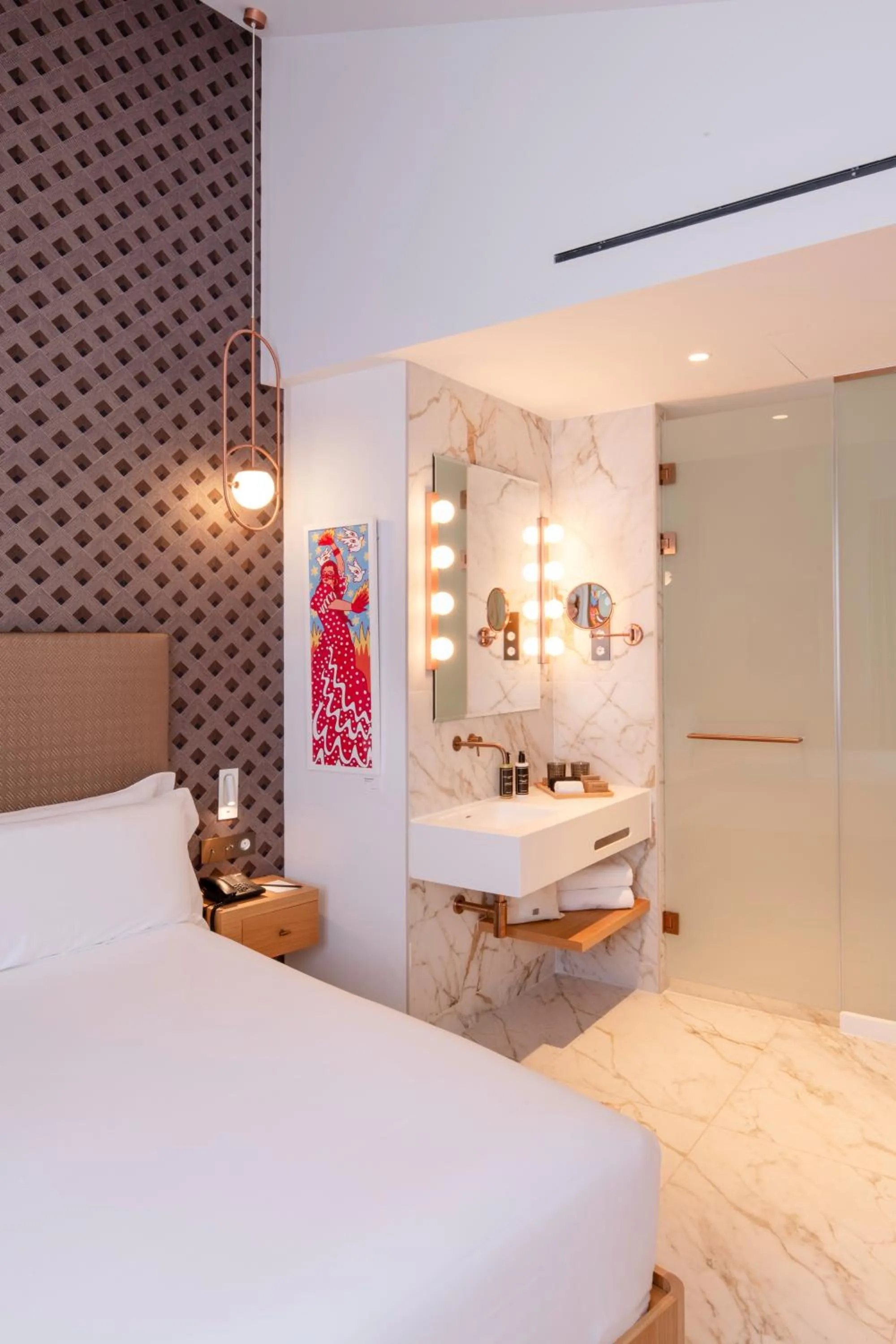 Bathroom, Bed in UMusic Hotel Madrid