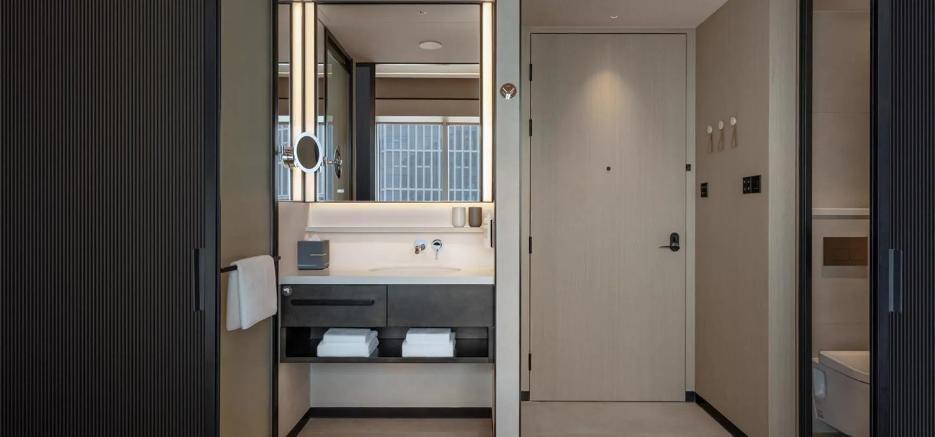 Bathroom in Jen Shenzhen Qianhai By Shangri-La