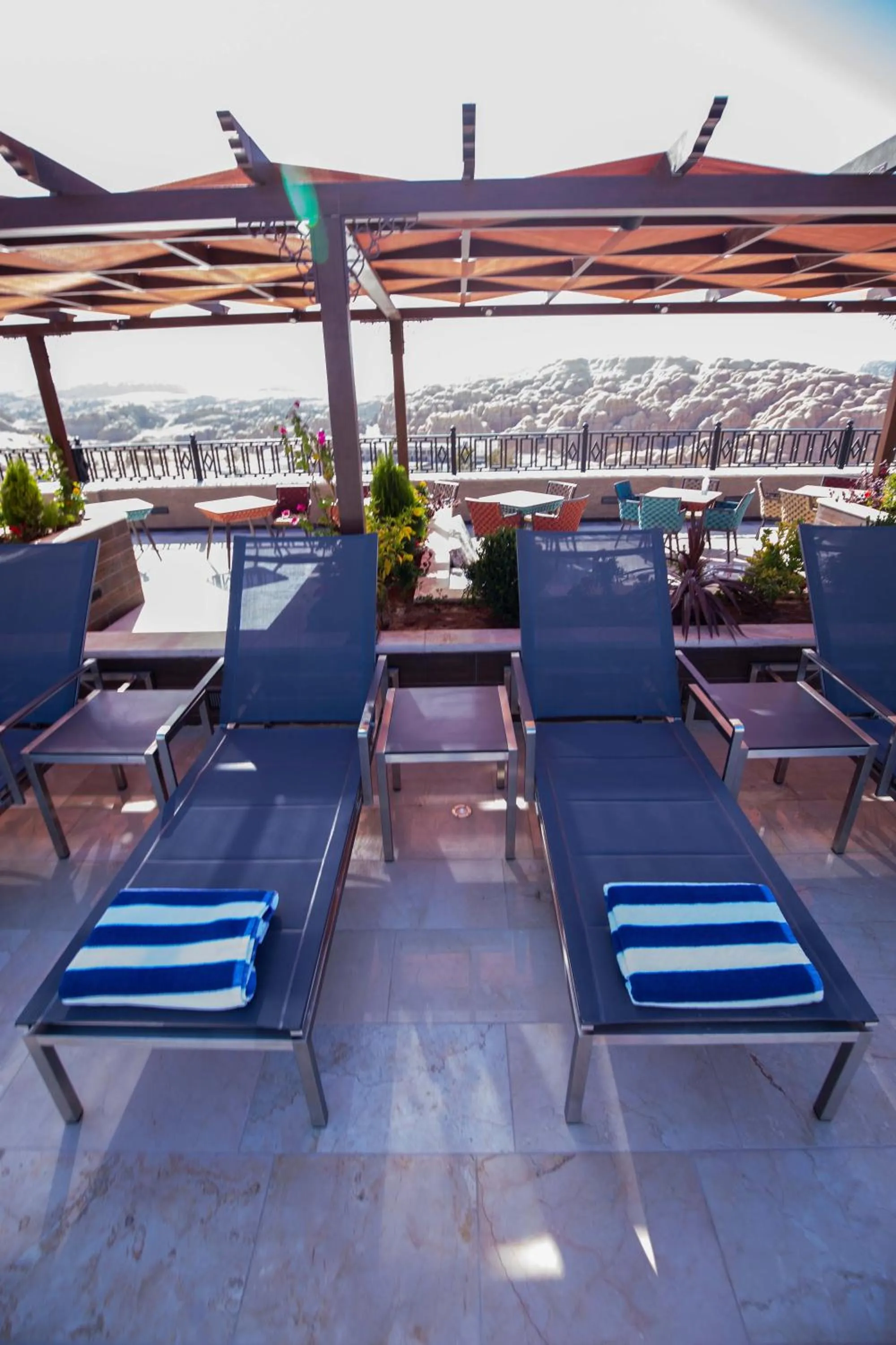 Swimming pool in Petra Moon Luxury Hotel