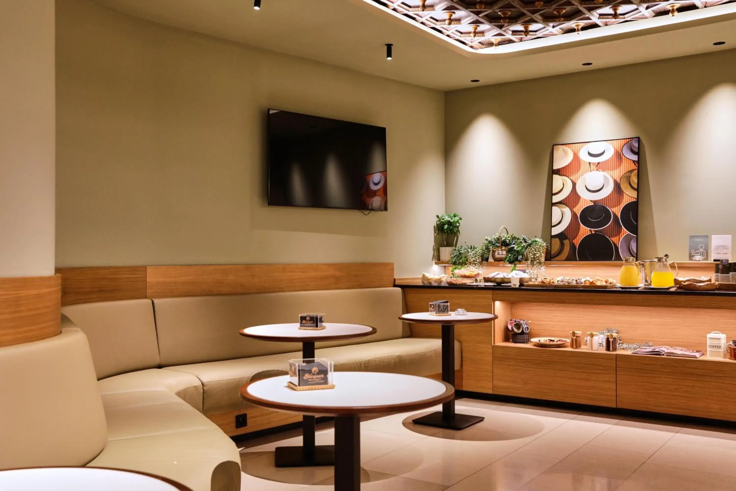 Lobby or reception in Hotel Bécquer Lobby or reception in Hotel Bécquer