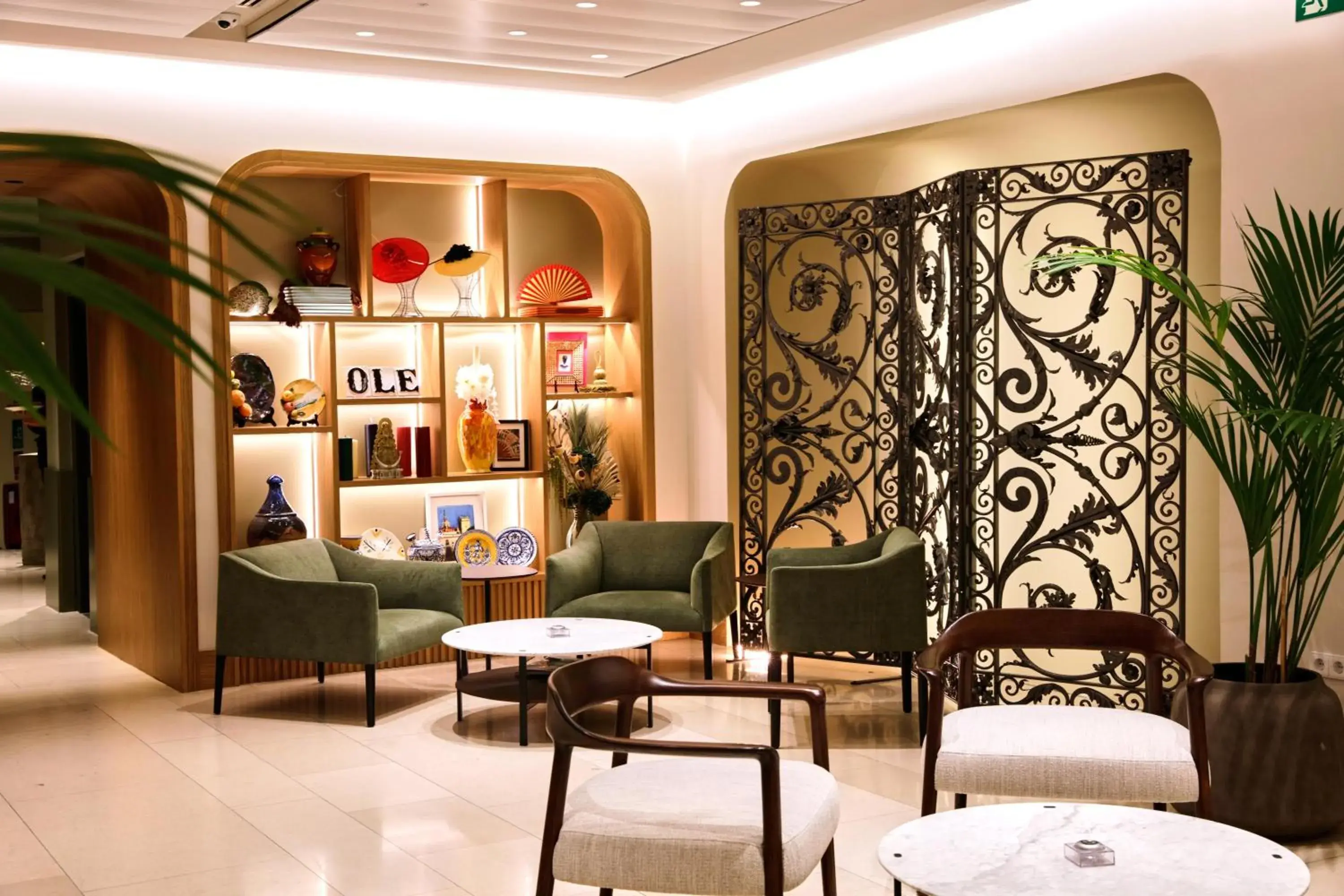 Lobby or reception in Hotel Bécquer Lobby or reception in Hotel Bécquer