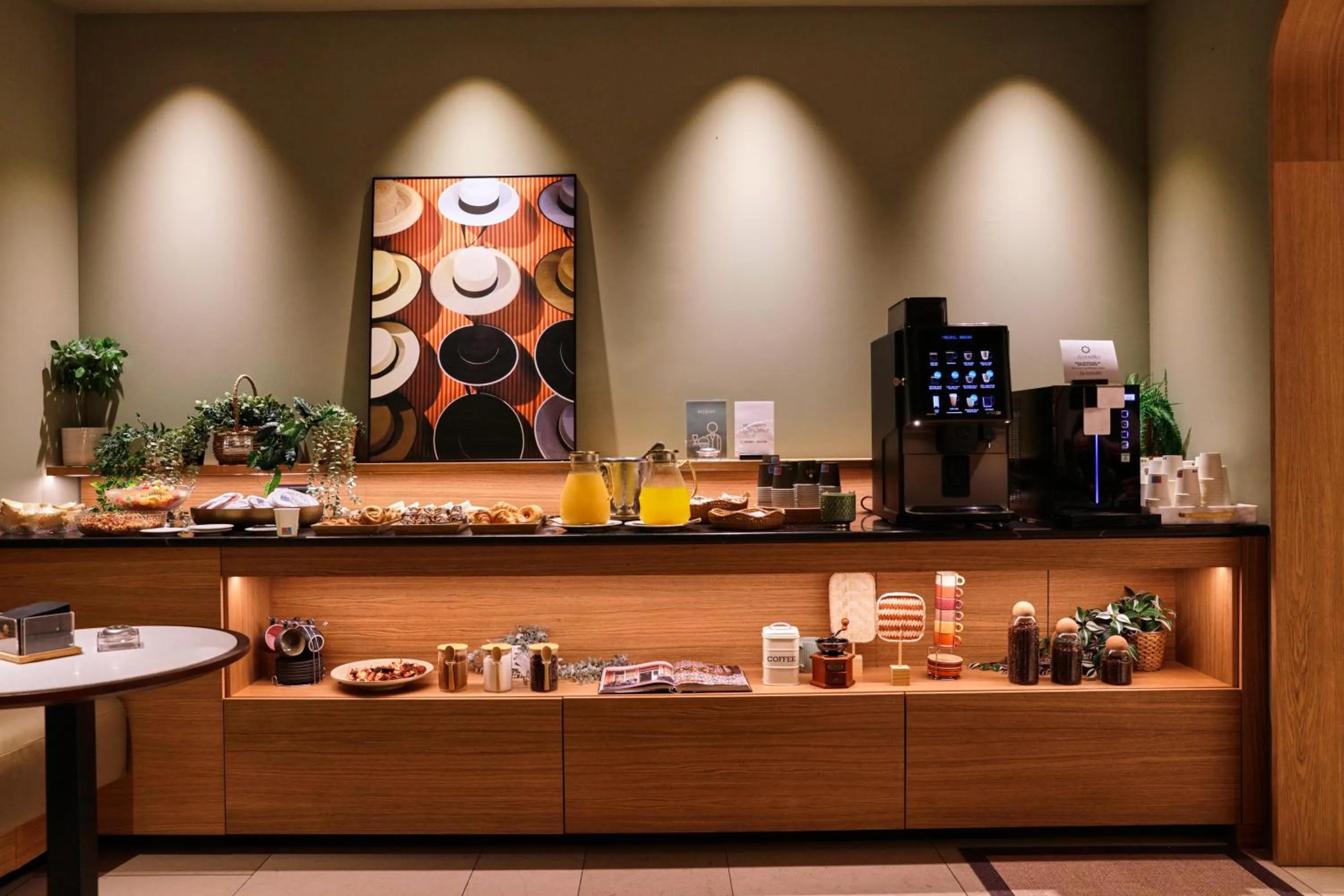 Lobby or reception in Hotel Bécquer