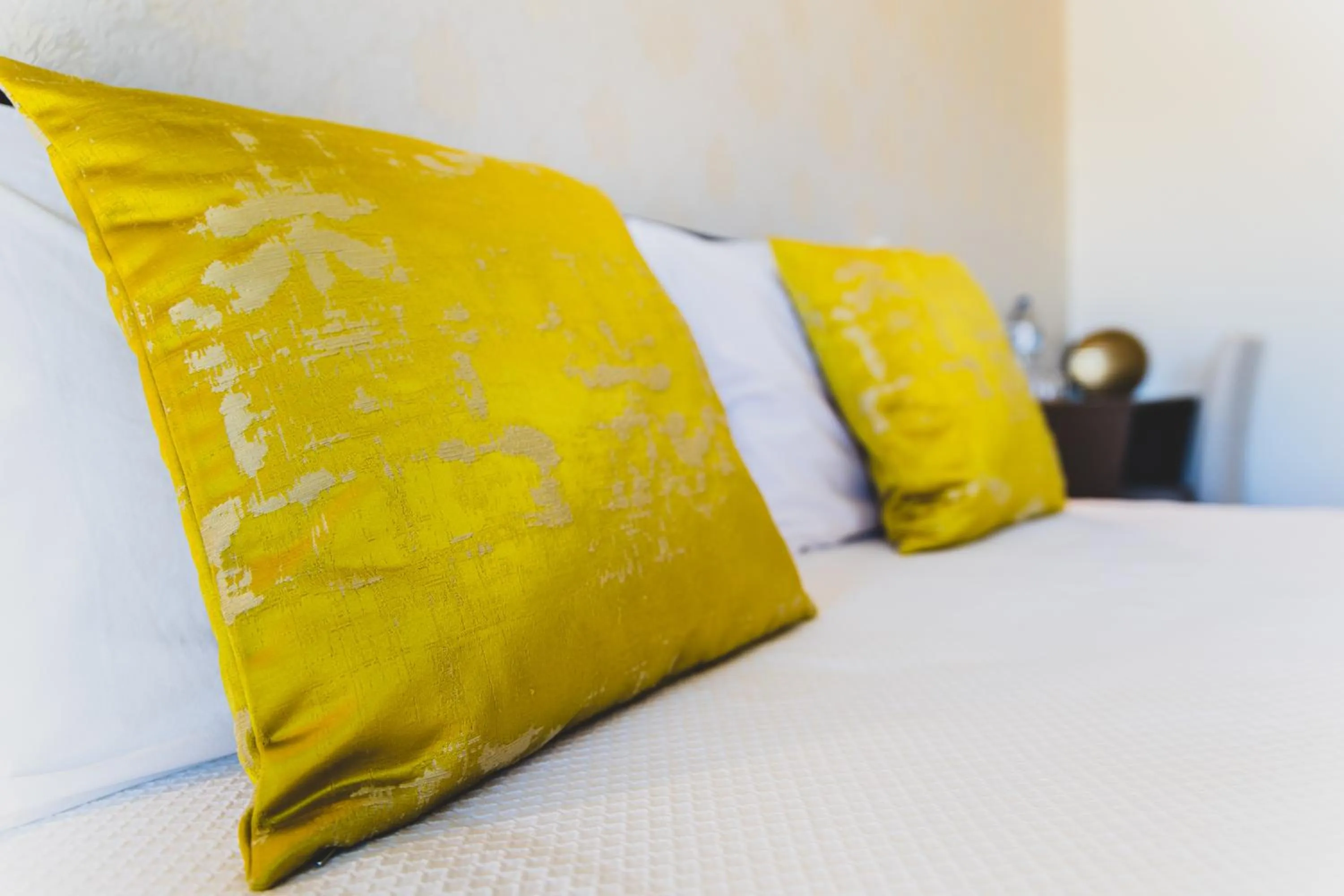 Decorative detail, Bed in Vila Fuzeta Bed & Breakfast