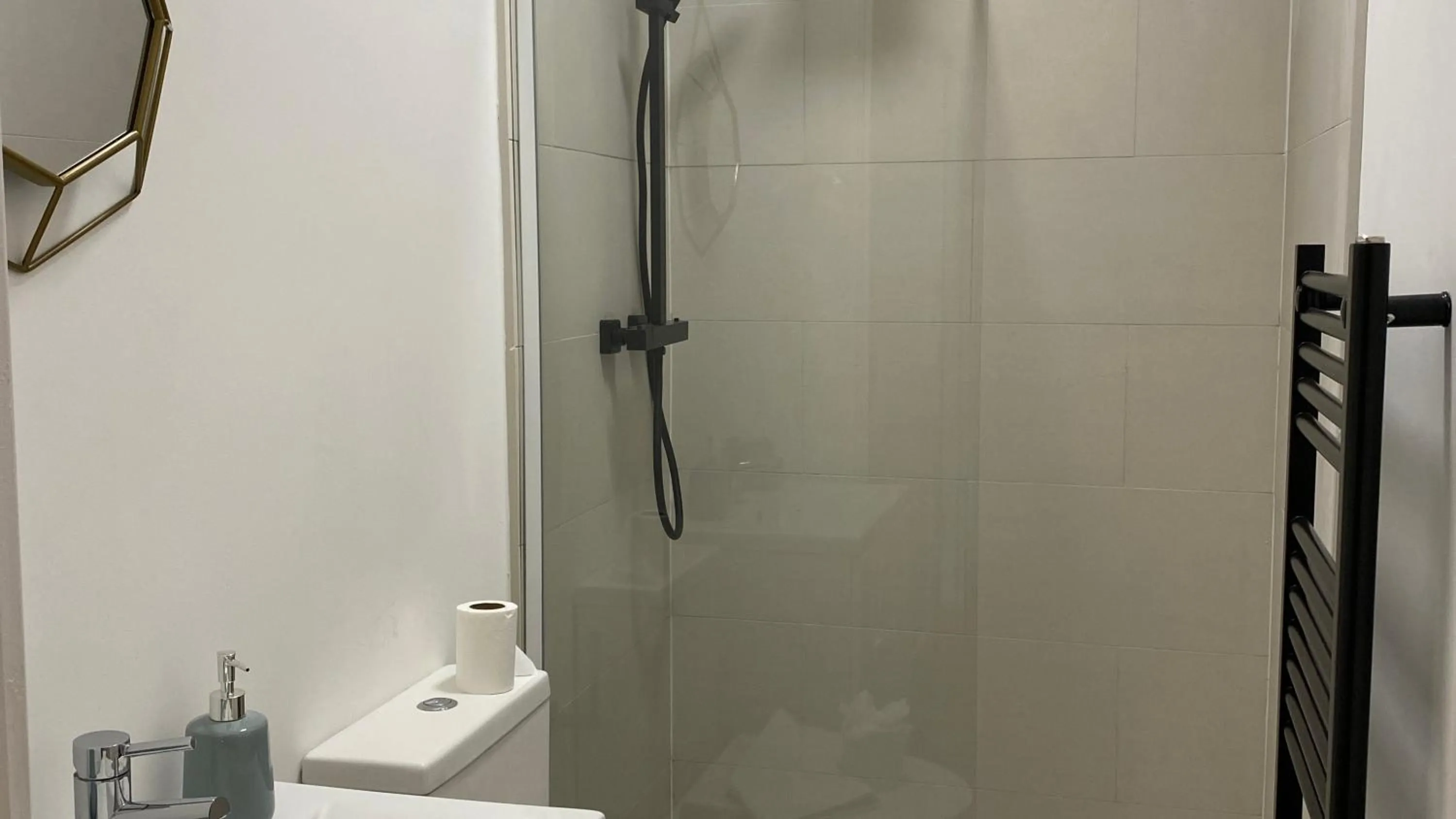 Other in De Parys Flat 1 in Bedford