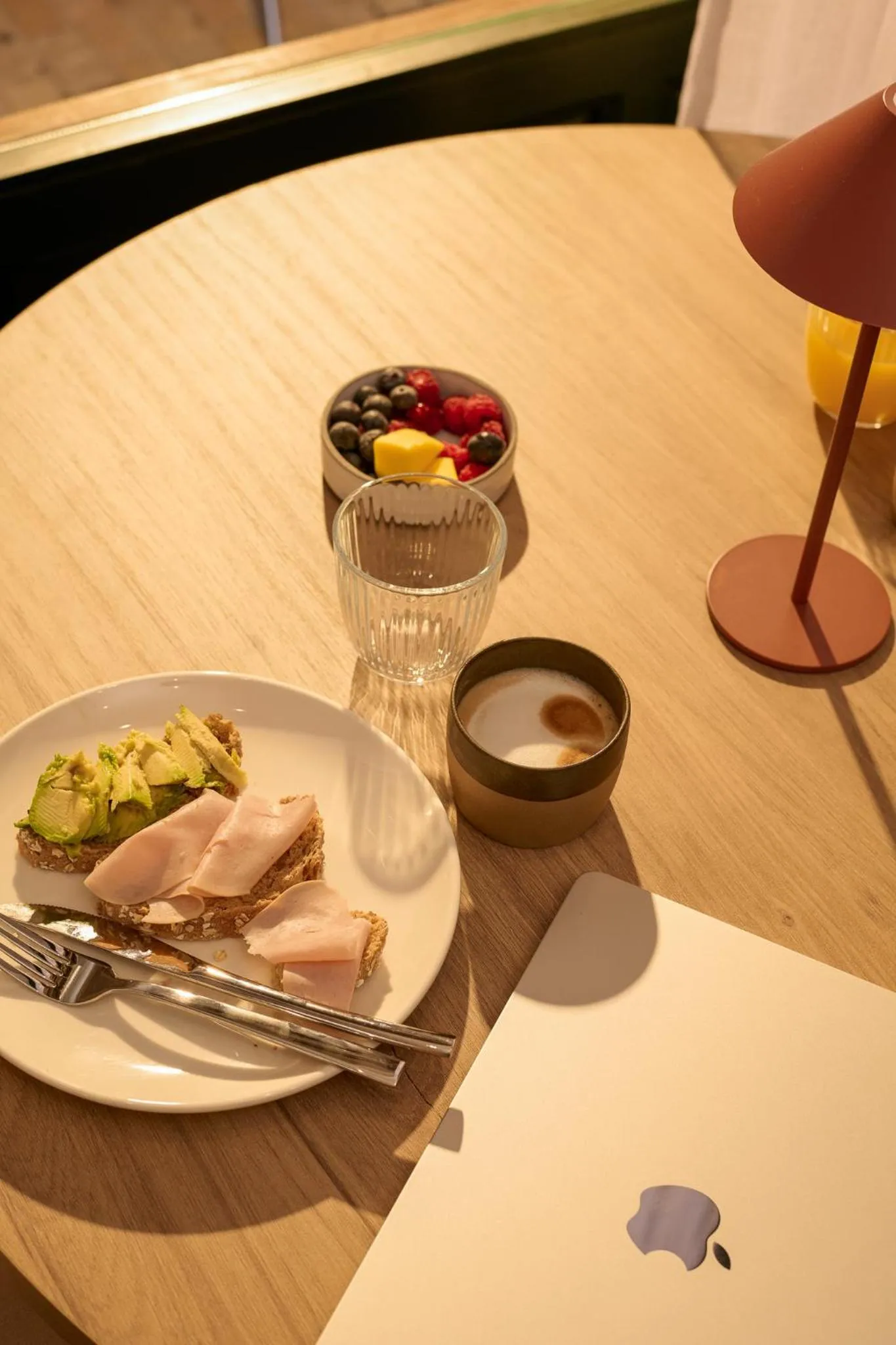 Breakfast in Honest Granada Hotel