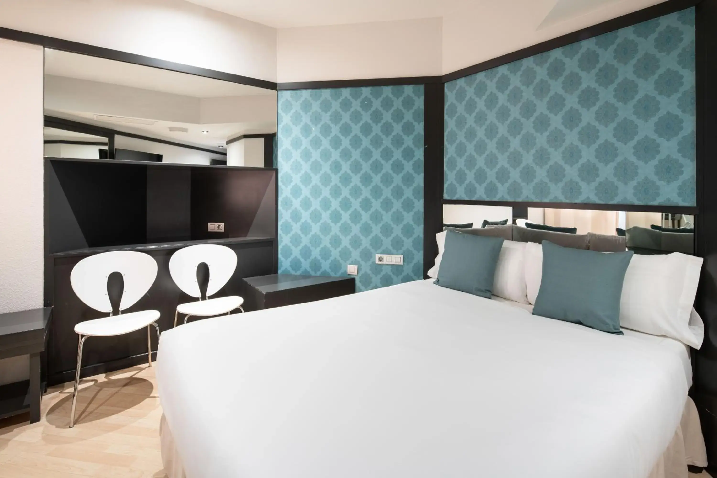 Double Room in Hotel Punt 14 Double Room in Hotel Punt 14