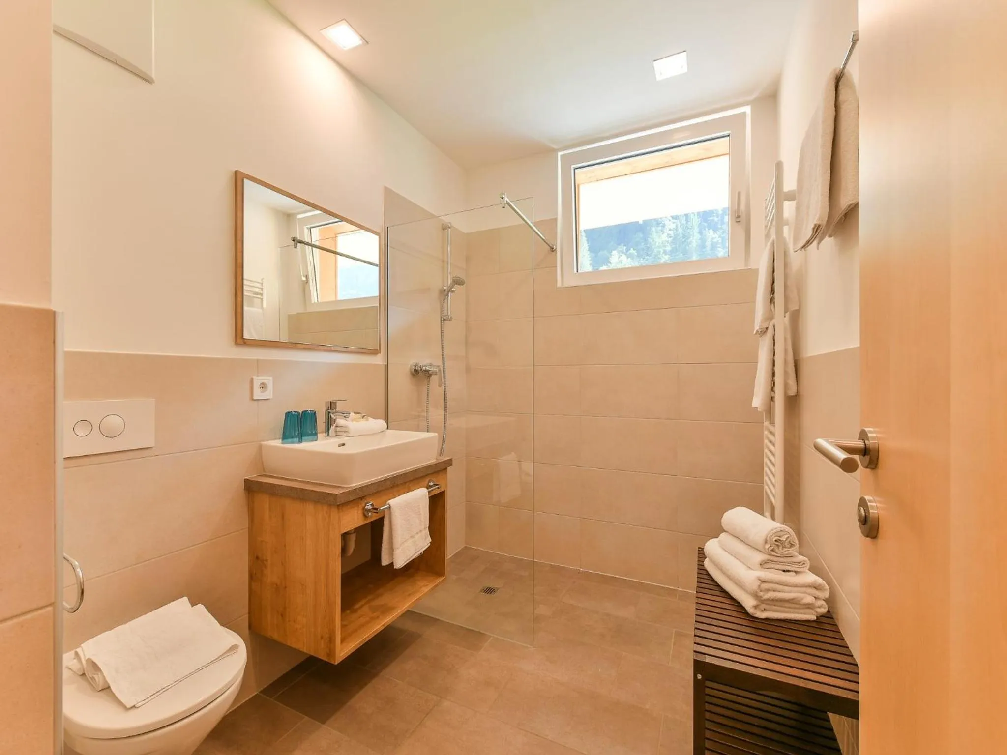 Bathroom in Alpine Lodge Klösterle am Arlberg