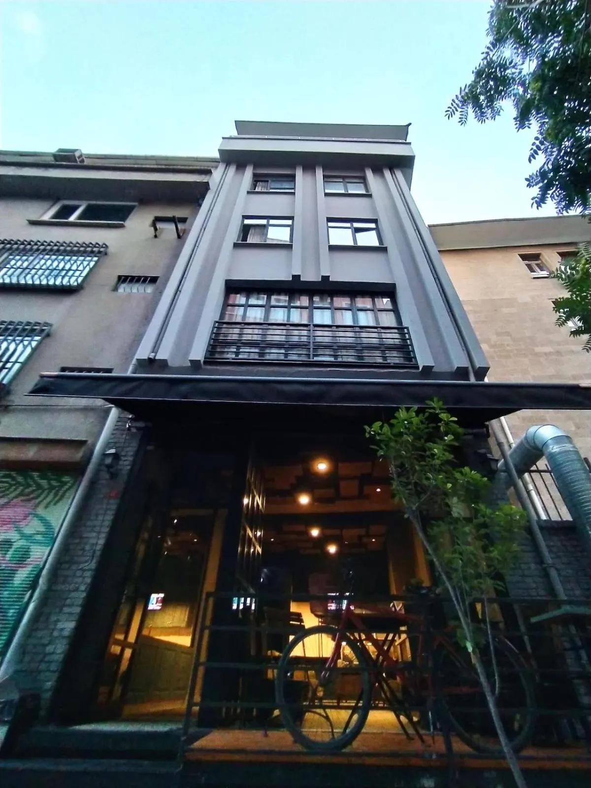 Property building in Mates Port Hotel