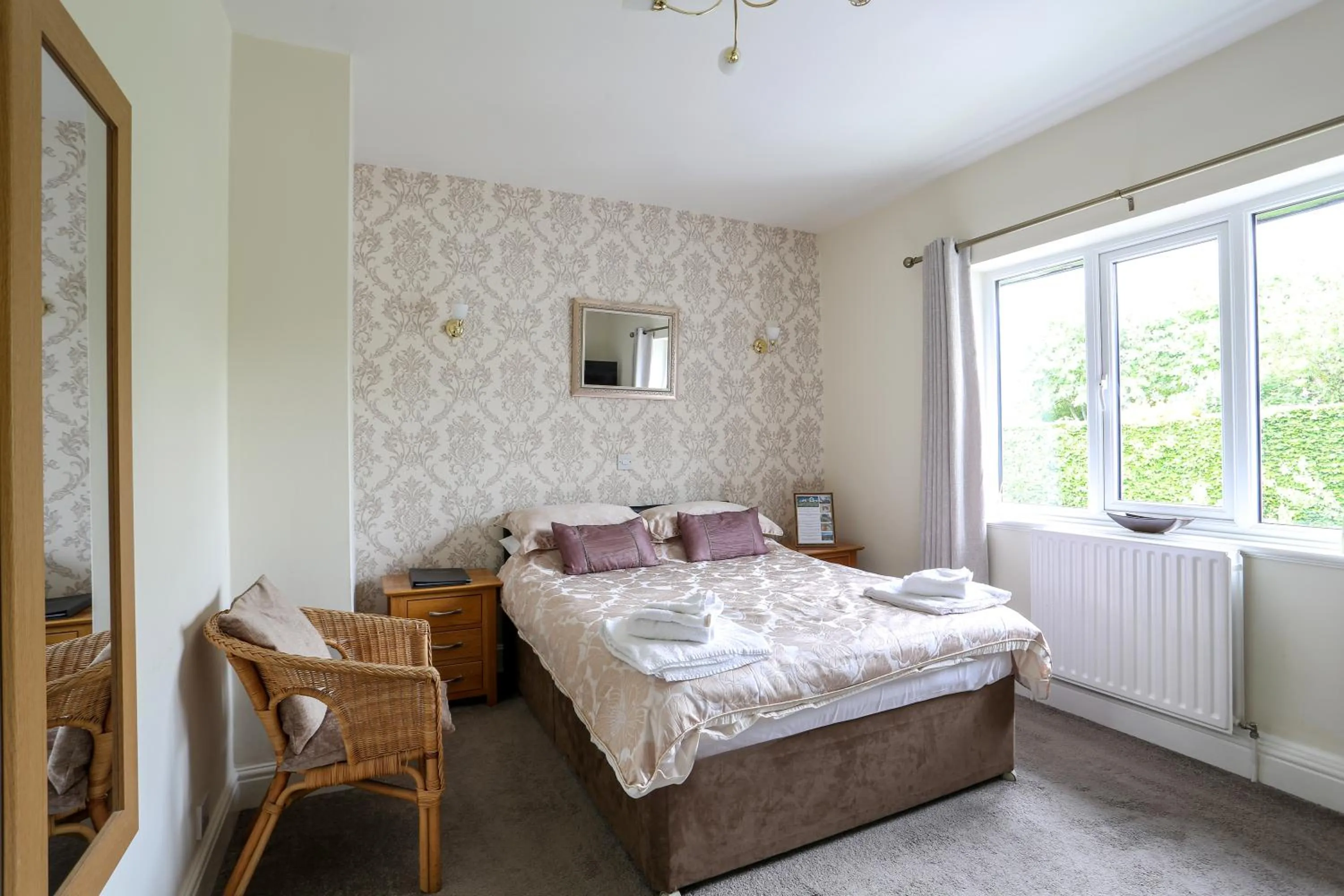 Bed in Dalegarth House Portinscale