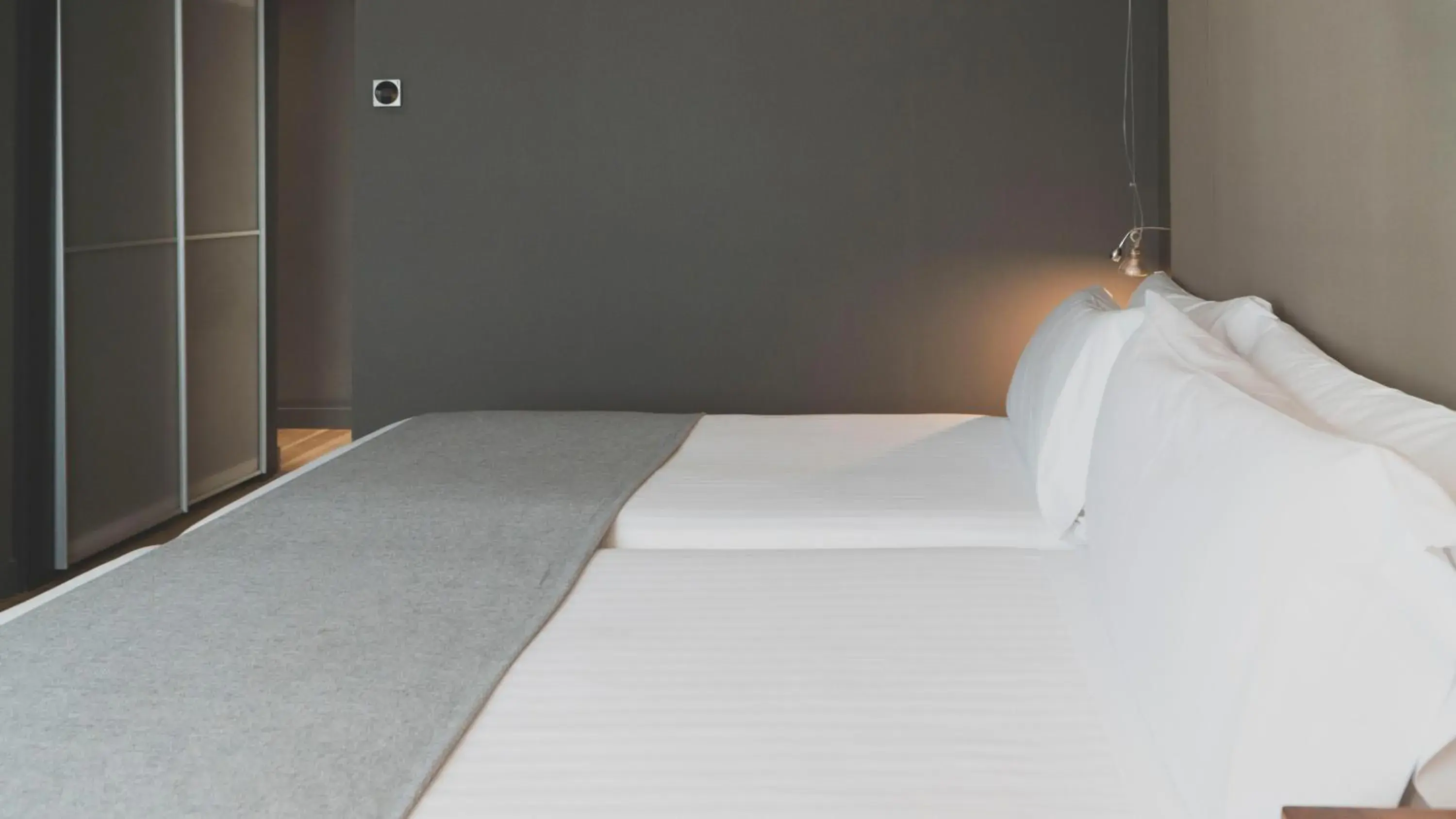 Bedroom, Bed in Zenit Conde de Orgaz Bedroom, Bed in Zenit Conde de Orgaz