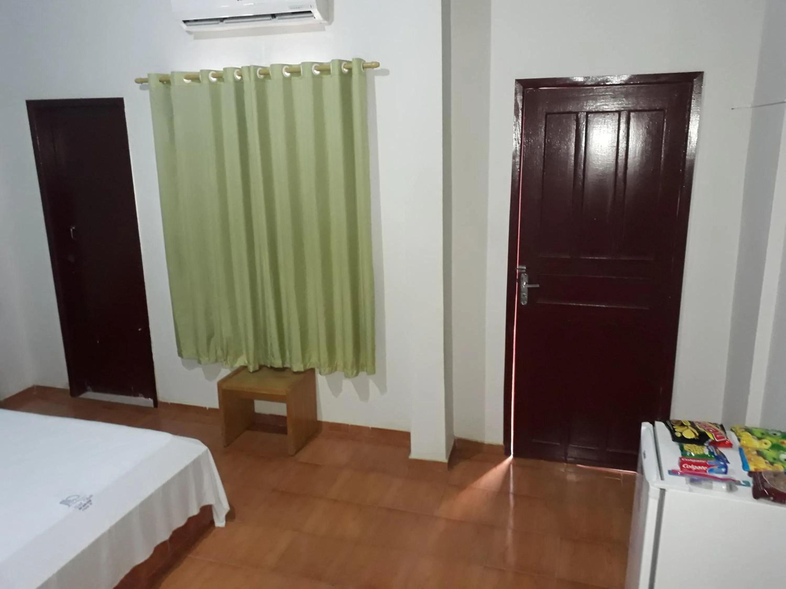 Bathroom, Bed in Hotel Chalé Ji-Parana