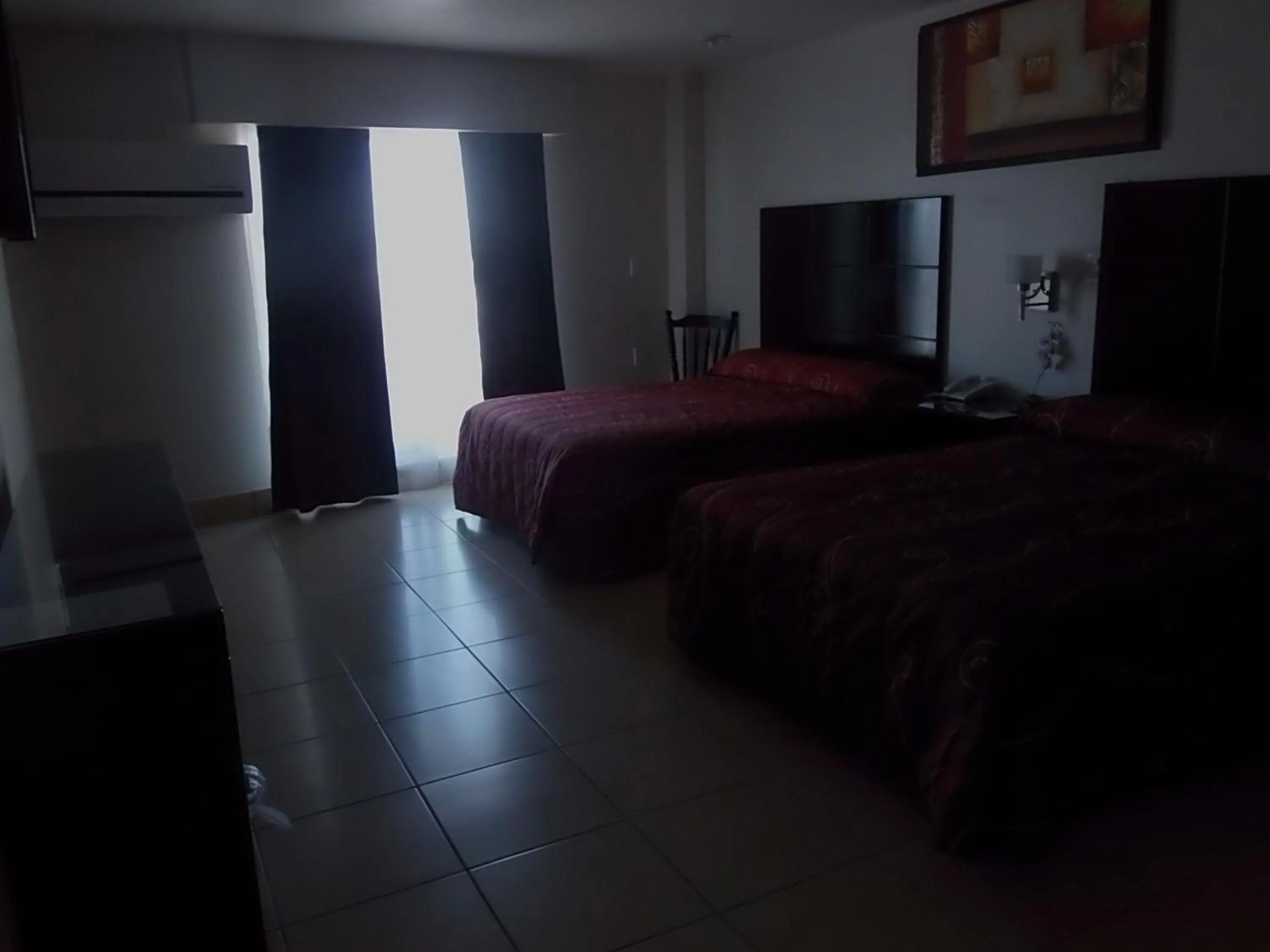 Bedroom, Bed in Hotel Raldos Inn