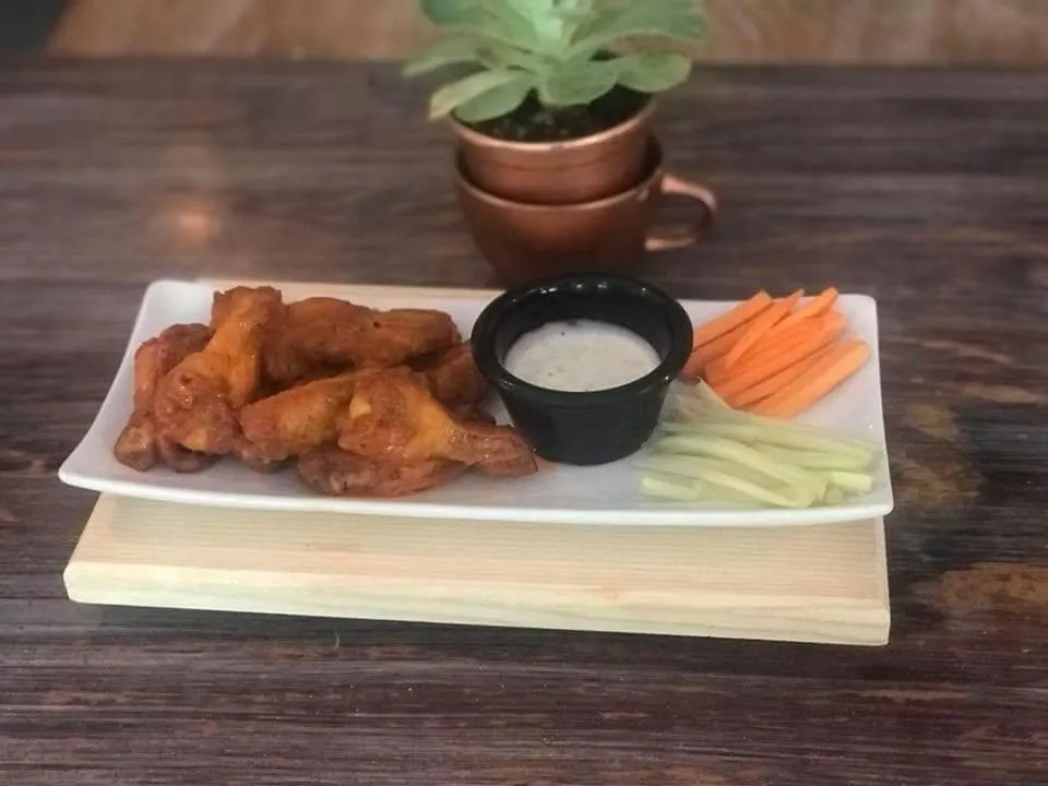 Restaurant/places to eat in Hotel Raldos Inn