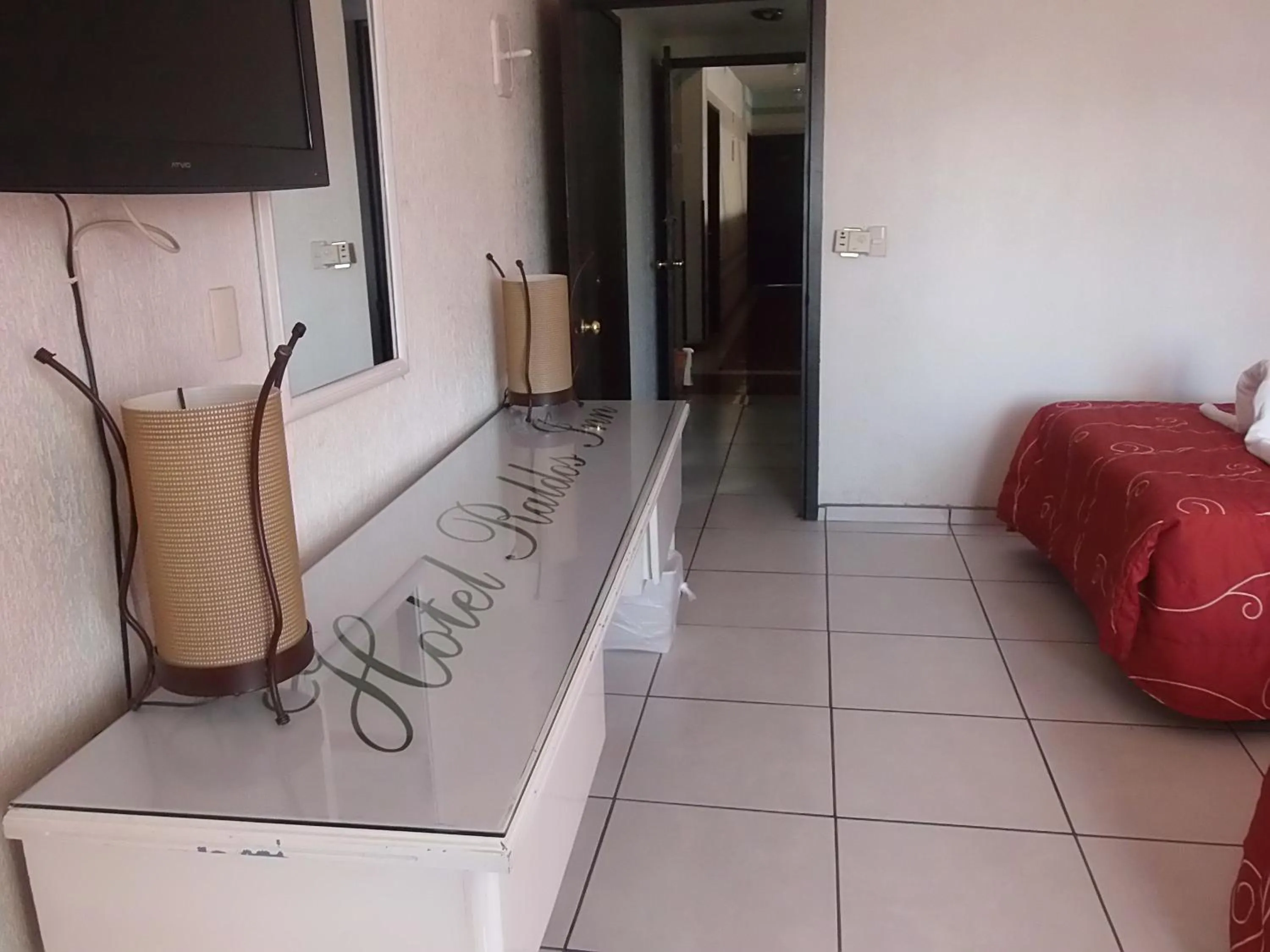 Bedroom in Hotel Raldos Inn