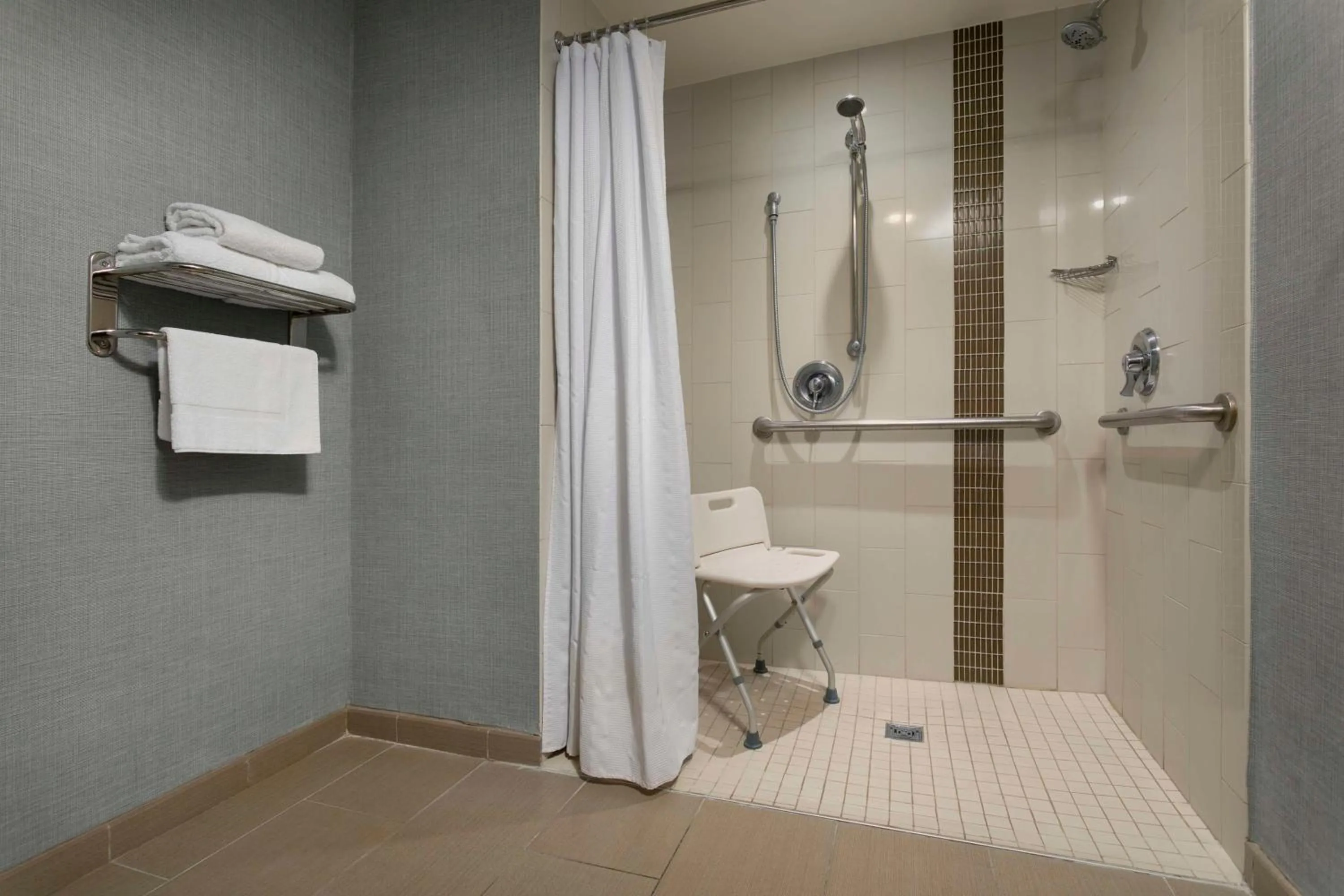 Bathroom in Hyatt Place Manati