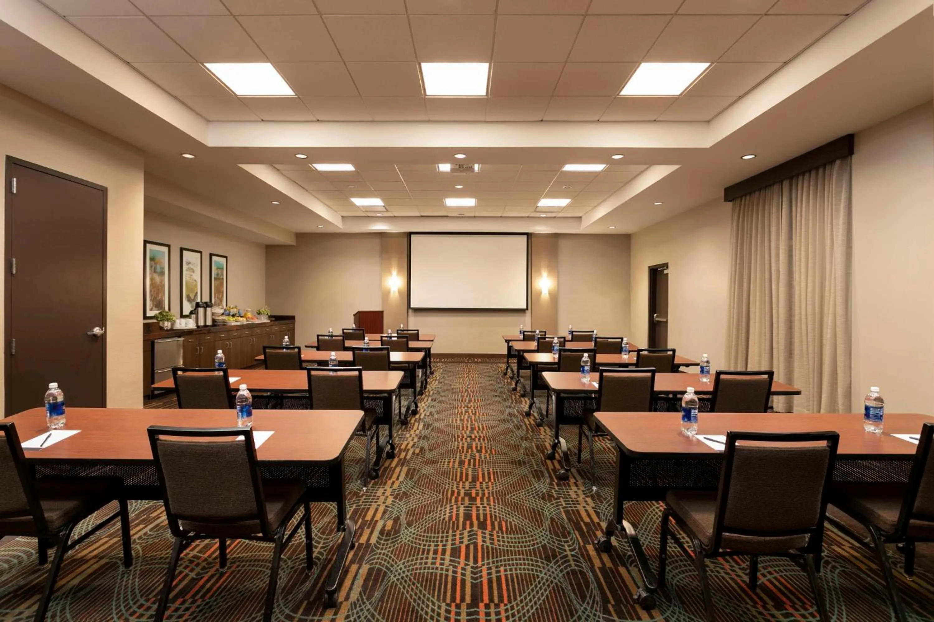 Meeting/conference room in Hyatt Place Manati