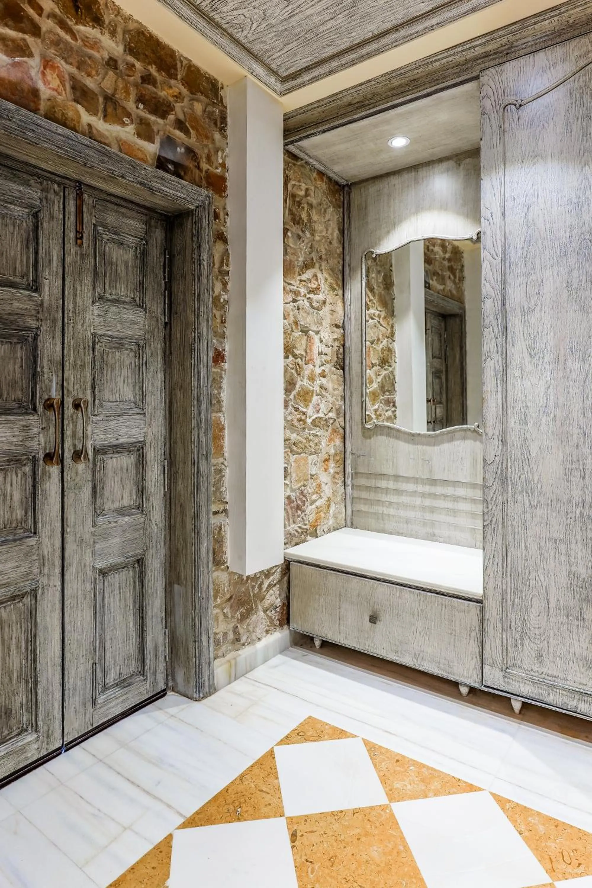 Bathroom in Juna Mahal Jungle Resort Ranthambore