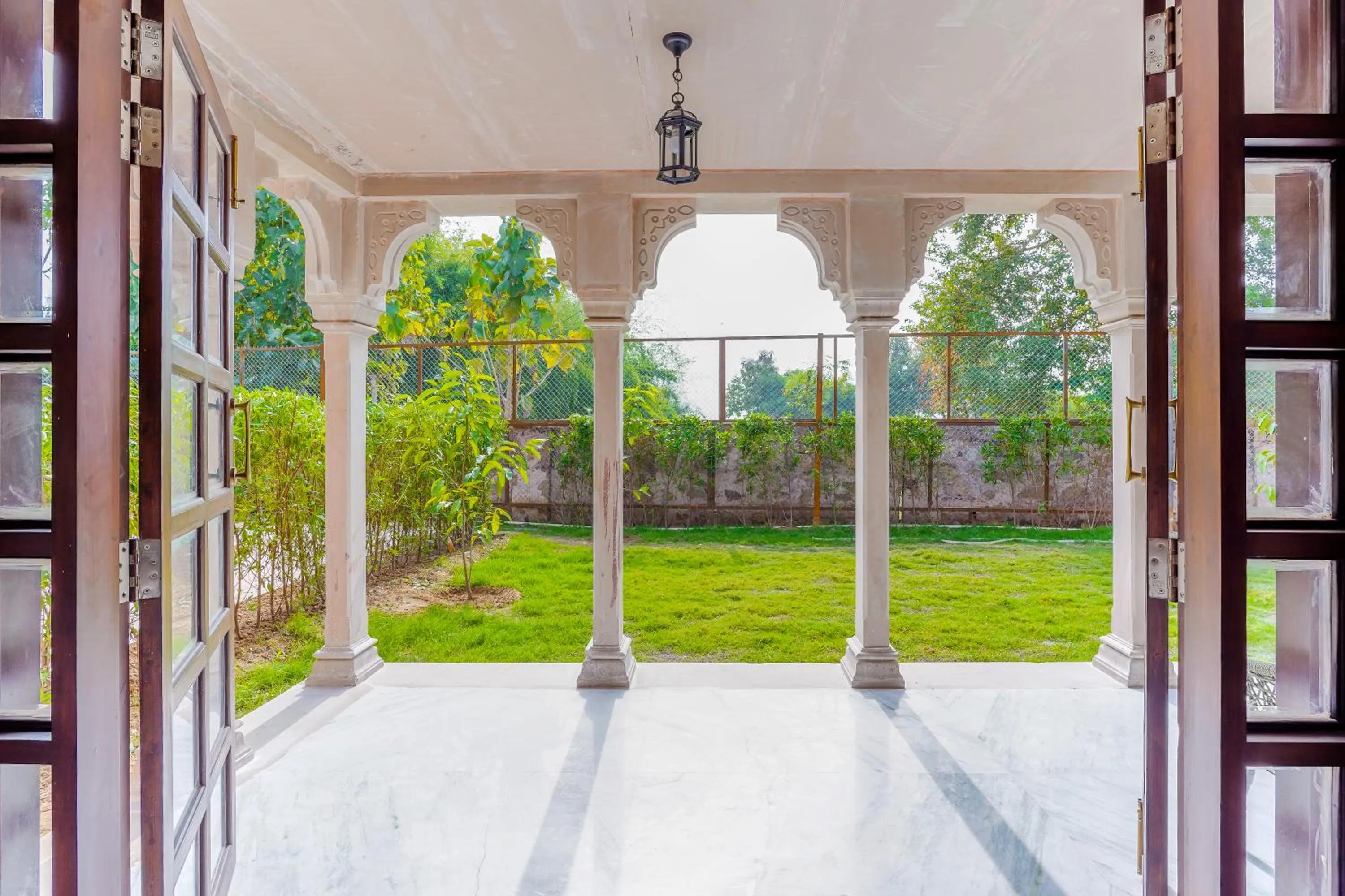 Garden in Juna Mahal Jungle Resort Ranthambore