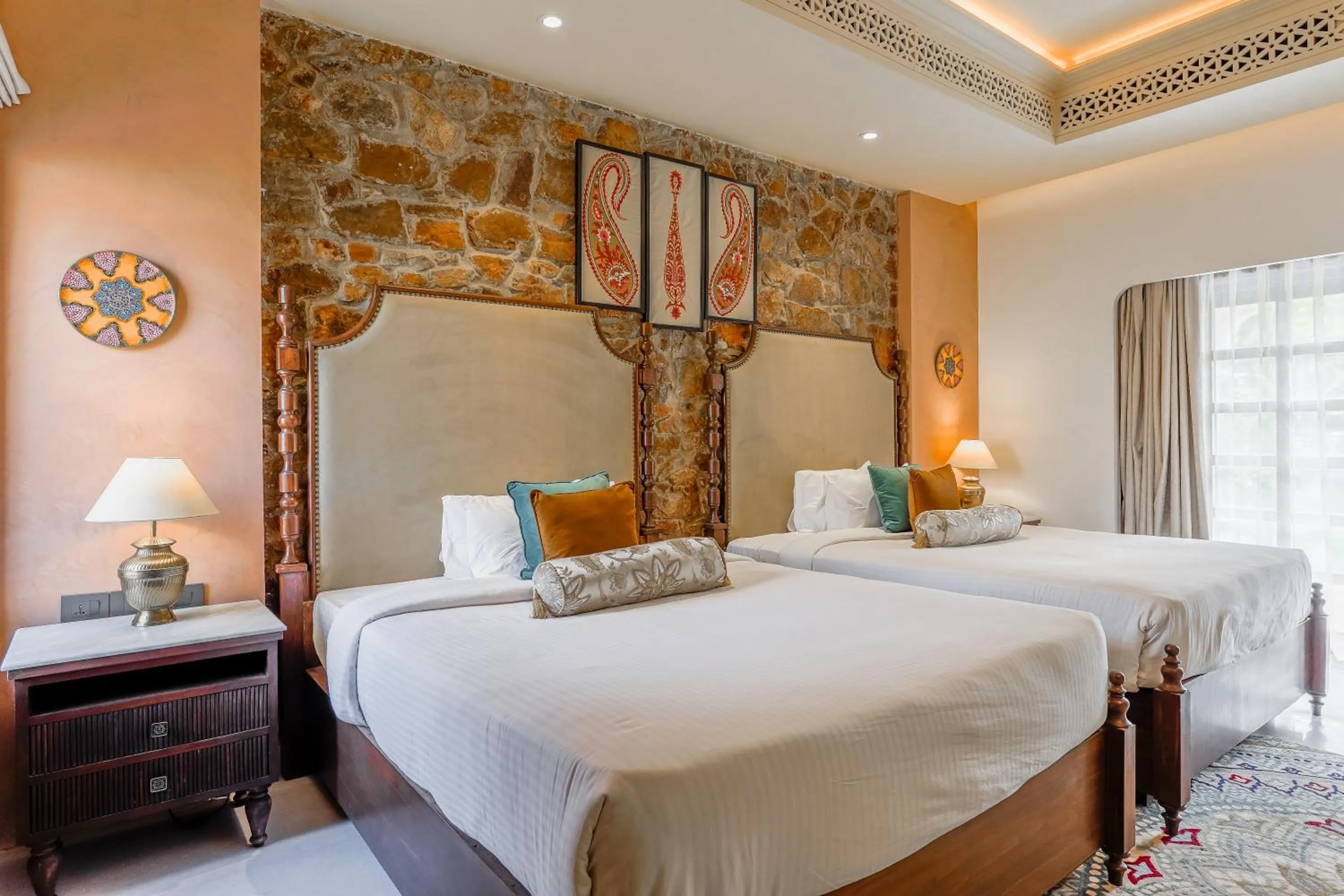 Bedroom, Bed in Juna Mahal Jungle Resort Ranthambore