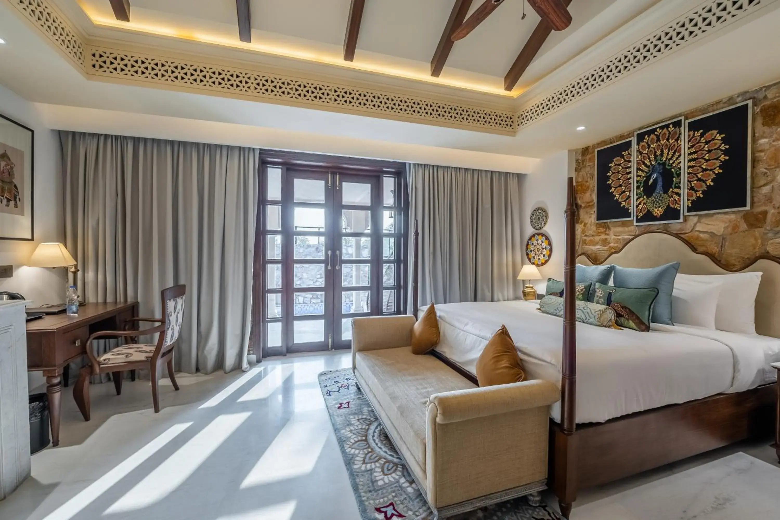 Bedroom, Bed in Juna Mahal Jungle Resort Ranthambore Bedroom, Bed in Juna Mahal Jungle Resort Ranthambore