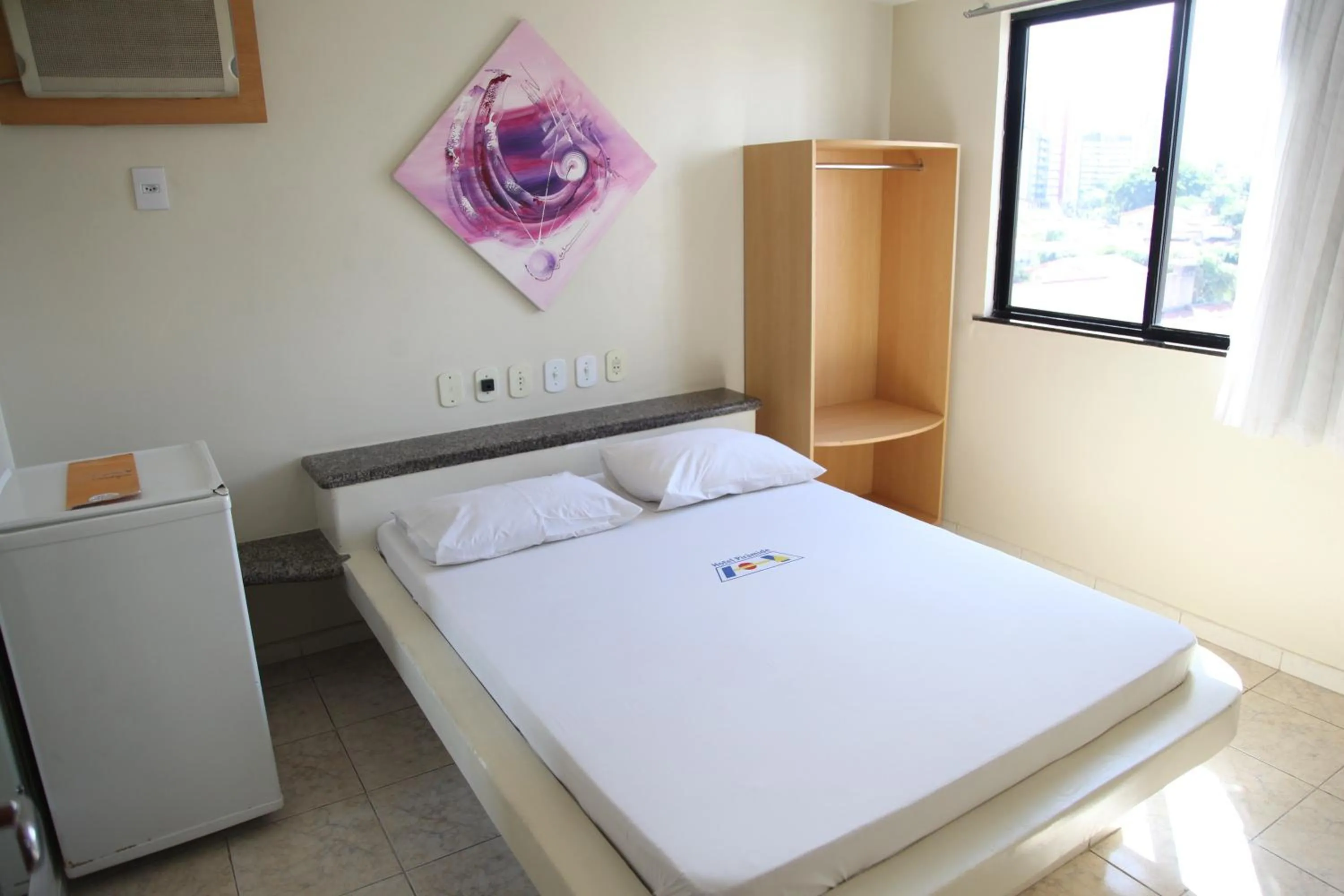 Photo of the whole room, Bed in Hotel Piramide Pituba - Av Paulo VI
