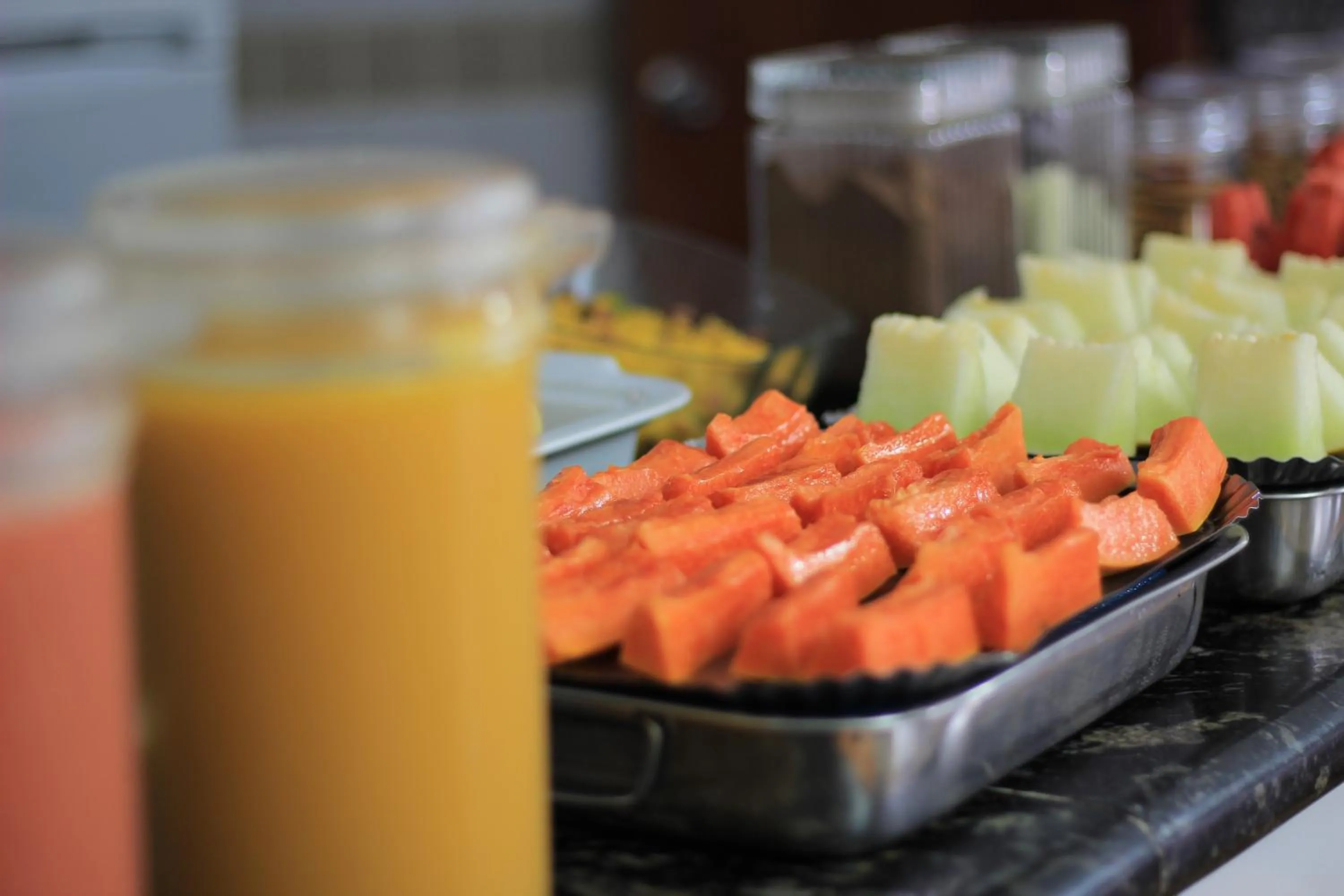 Breakfast in Hotel Piramide Pituba - Av Paulo VI