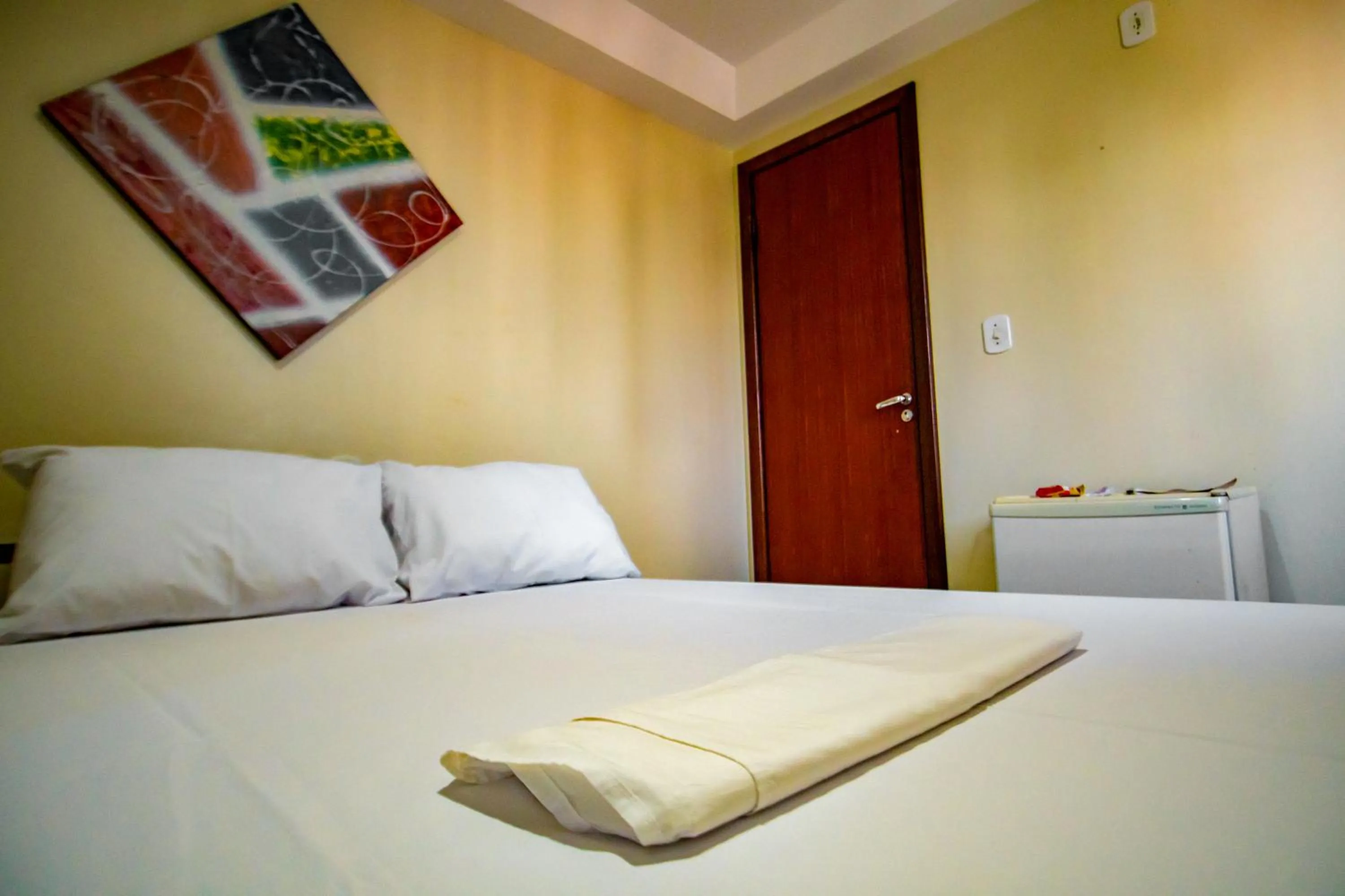 Bed in Hotel Piramide Pituba - Av Paulo VI