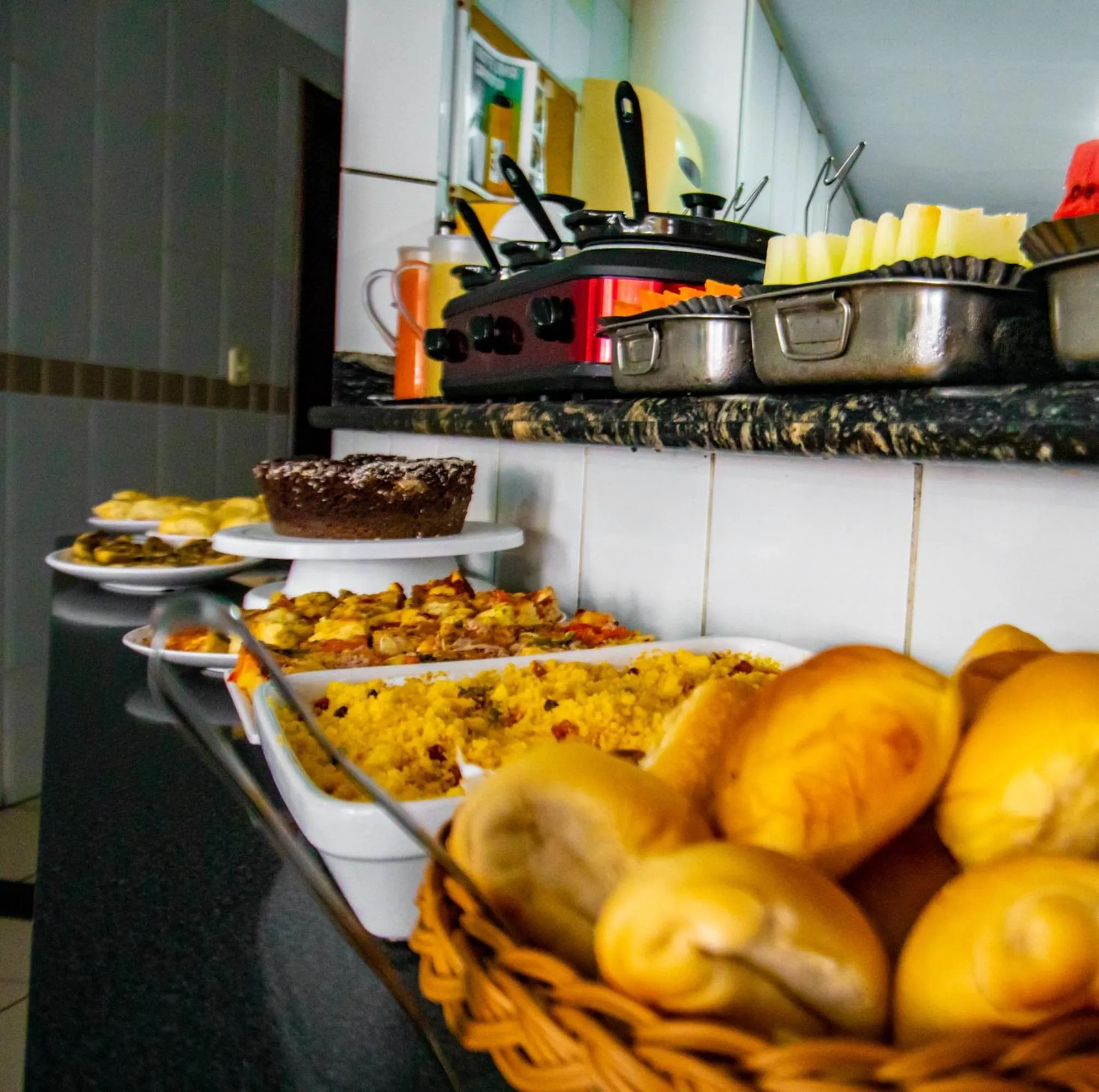 Buffet breakfast in Hotel Piramide Pituba - Av Paulo VI