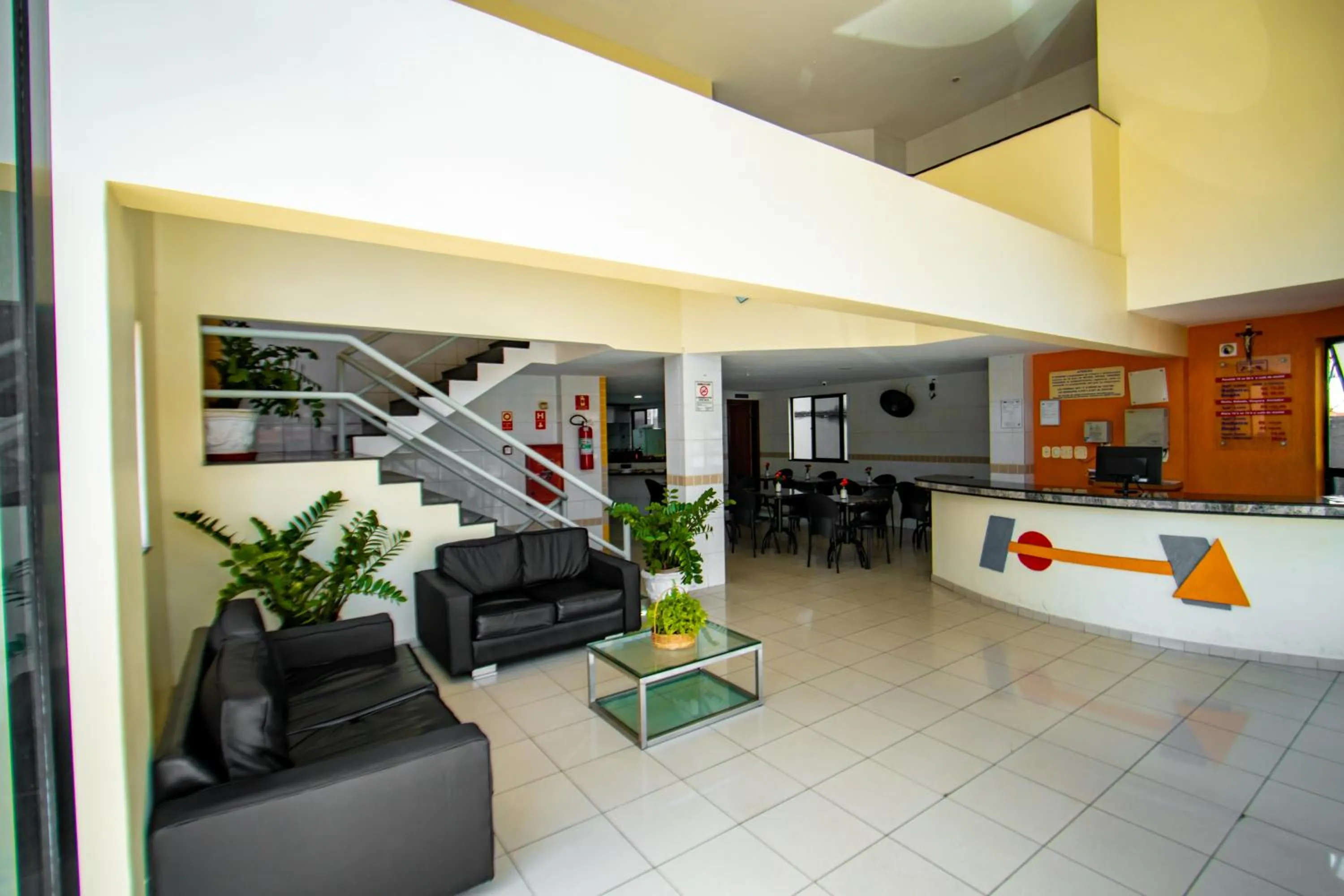 Lobby or reception in Hotel Piramide Pituba - Av Paulo VI