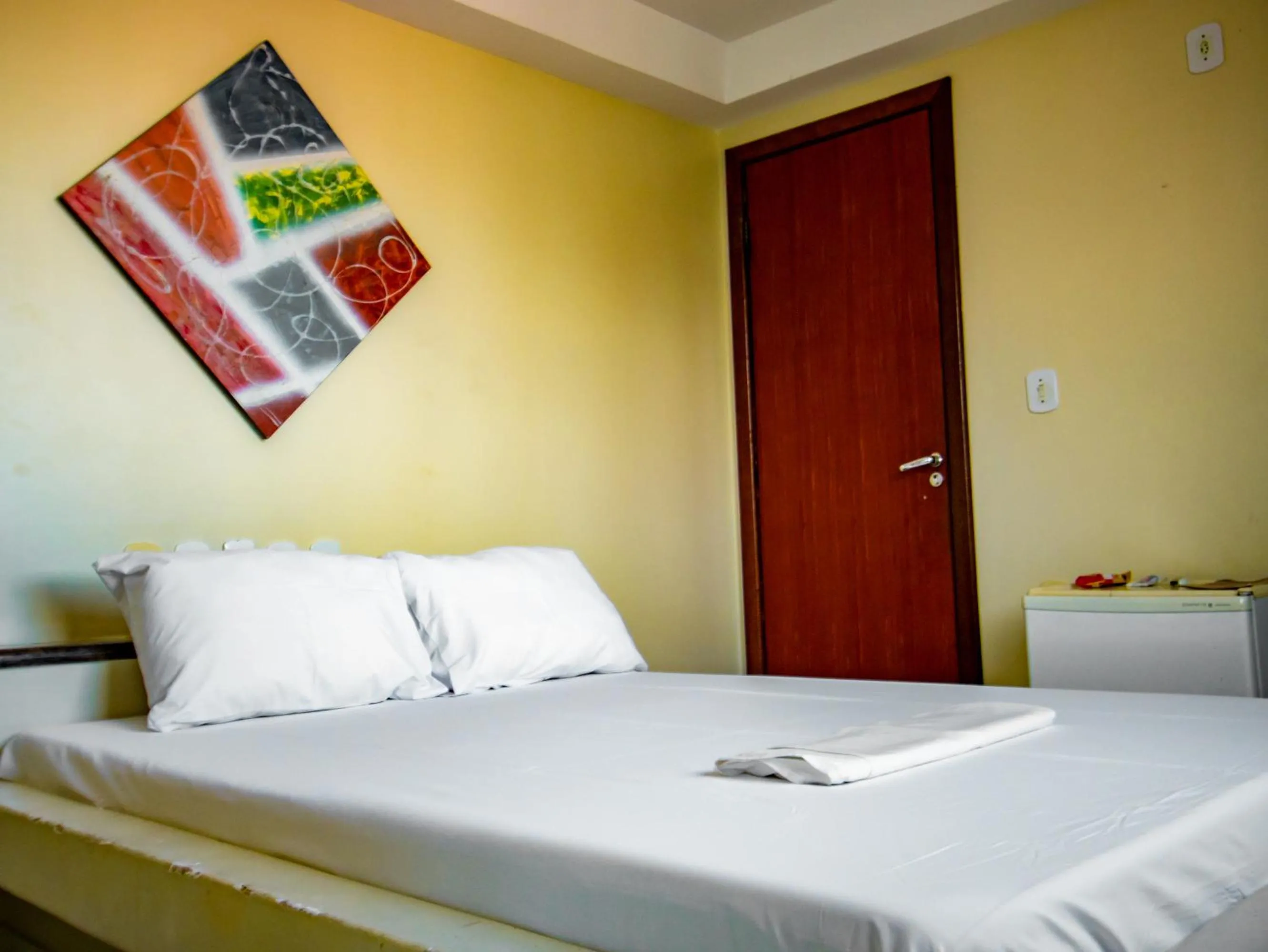 Bed in Hotel Piramide Pituba - Av Paulo VI