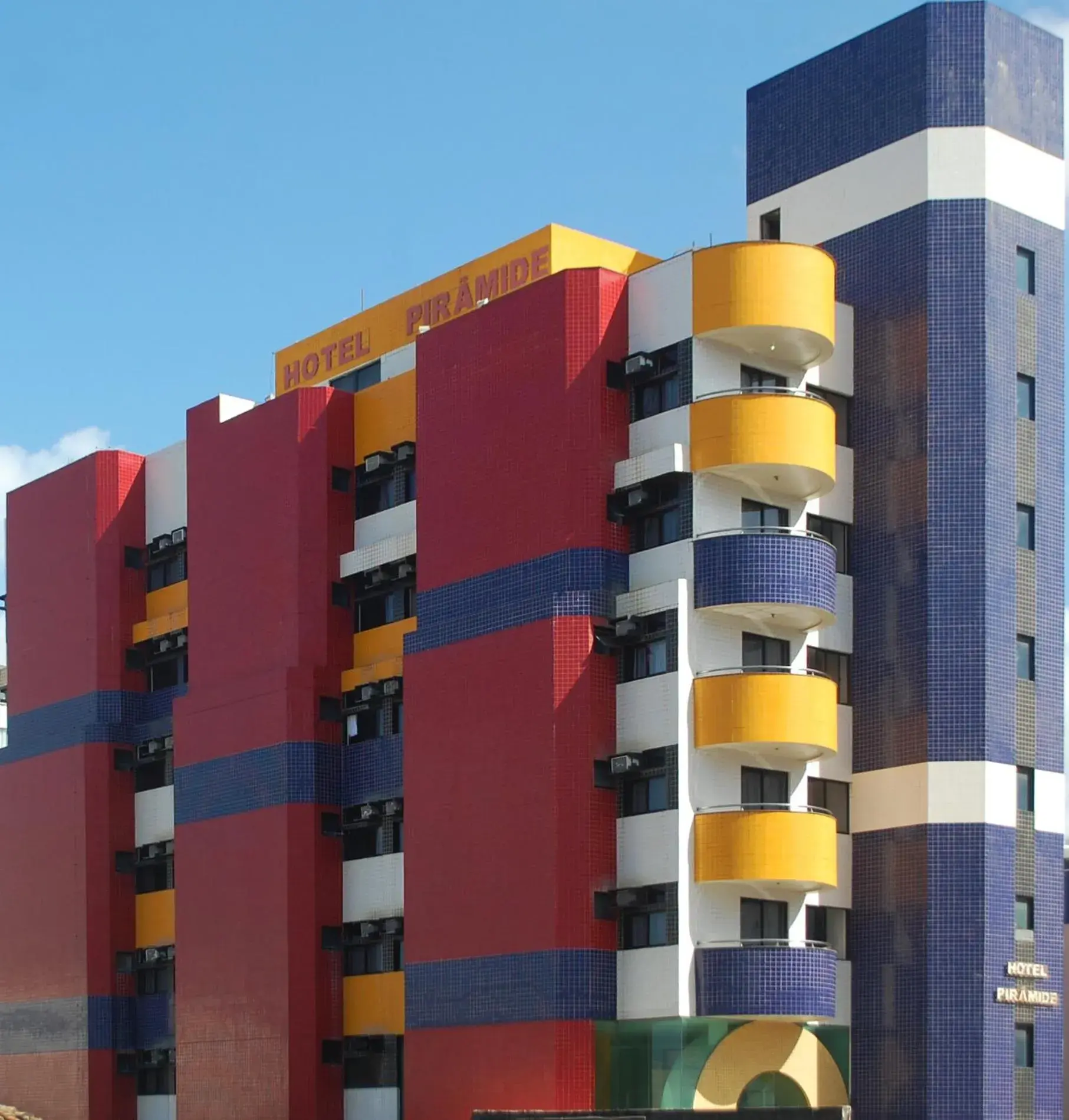 Hotel Piramide Pituba - Rua Pernambuco Hotel Piramide Pituba - Rua Pernambuco