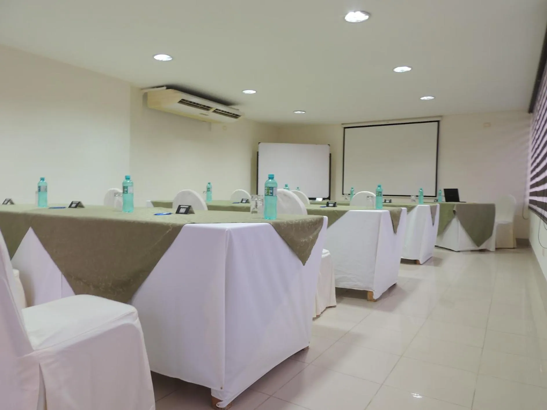 Meeting/conference room in Hotel Club del Sol