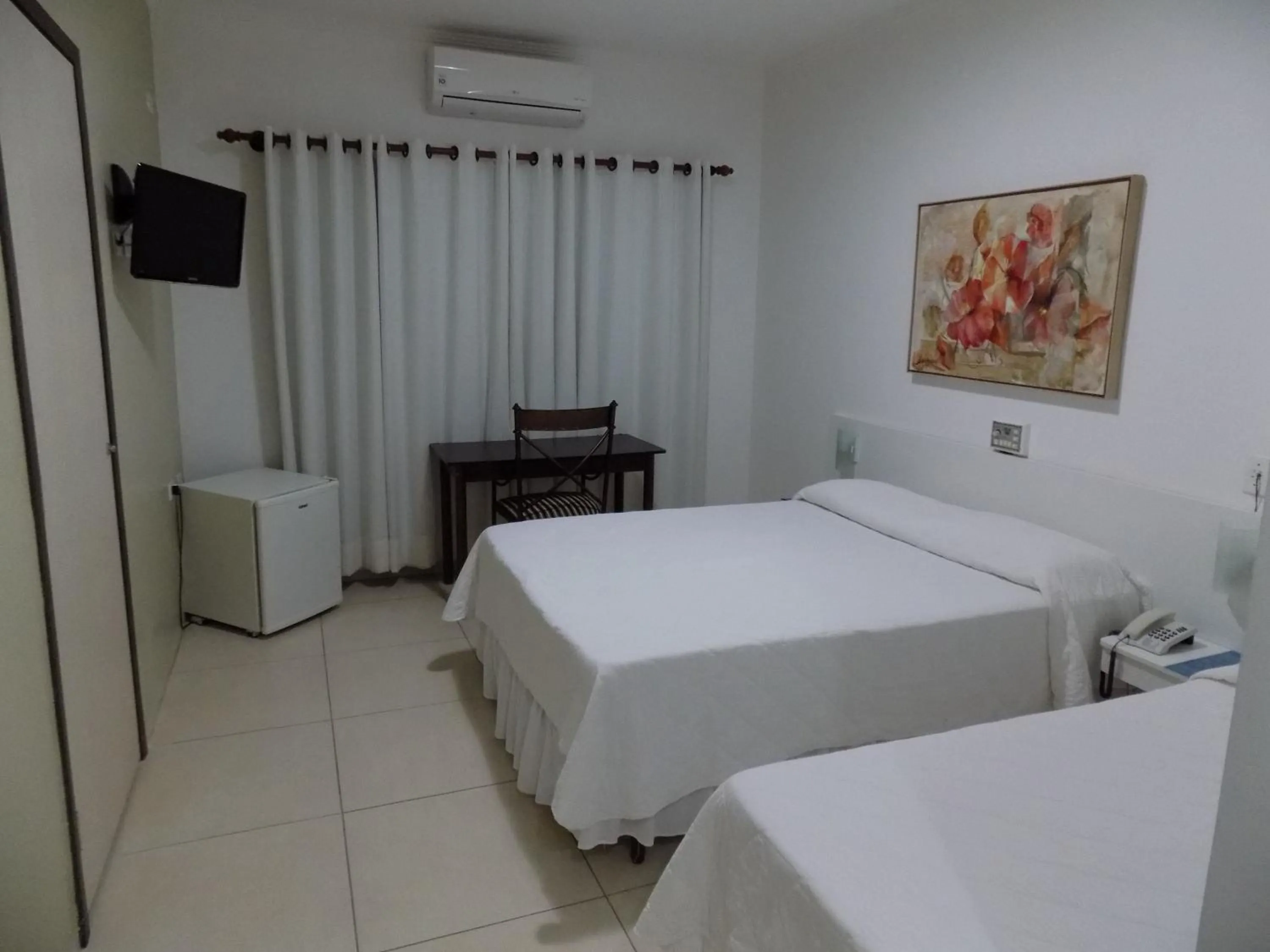 Bed in Hotel Pousada Ourinhos