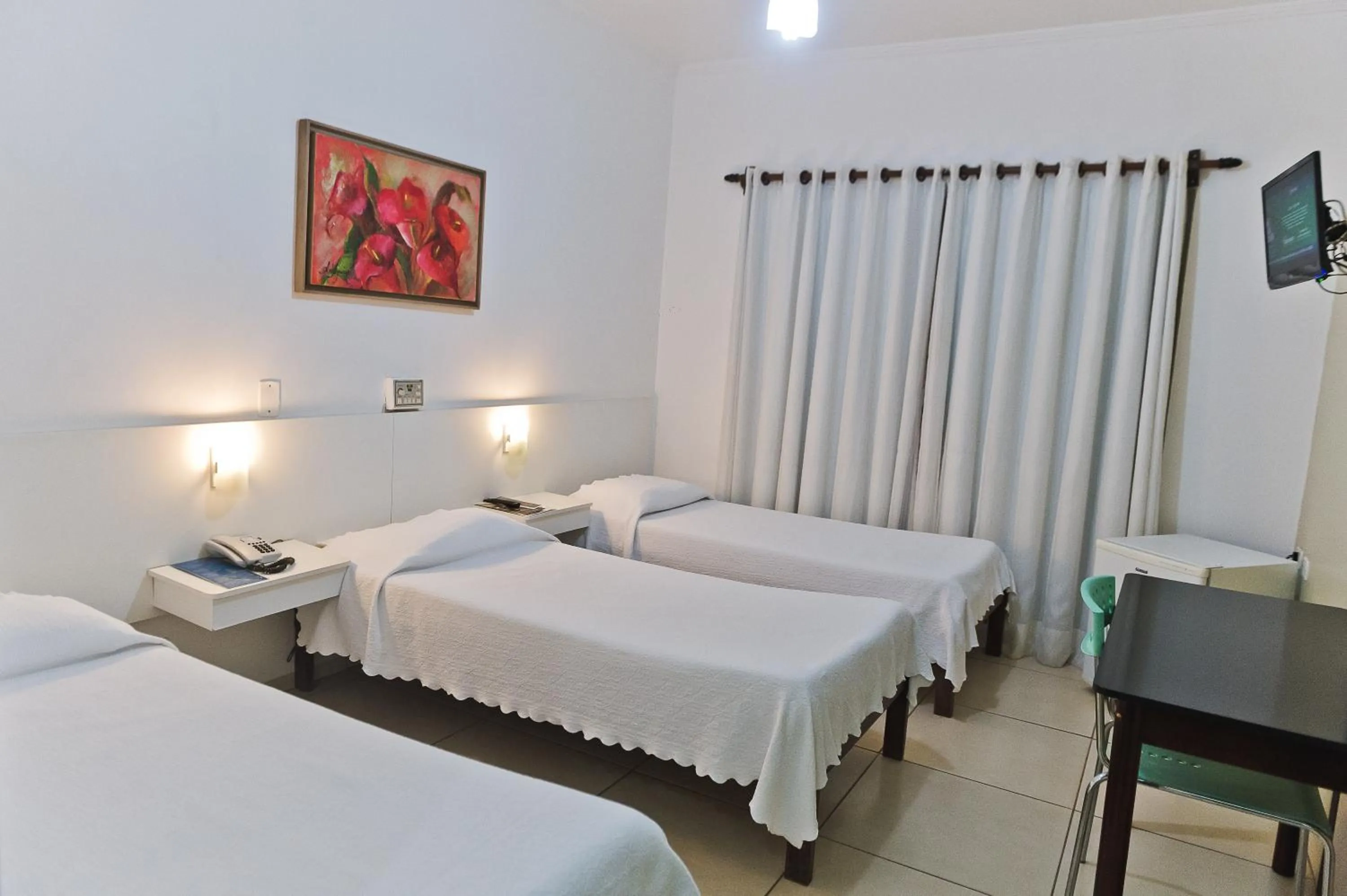 Bed in Hotel Pousada Ourinhos