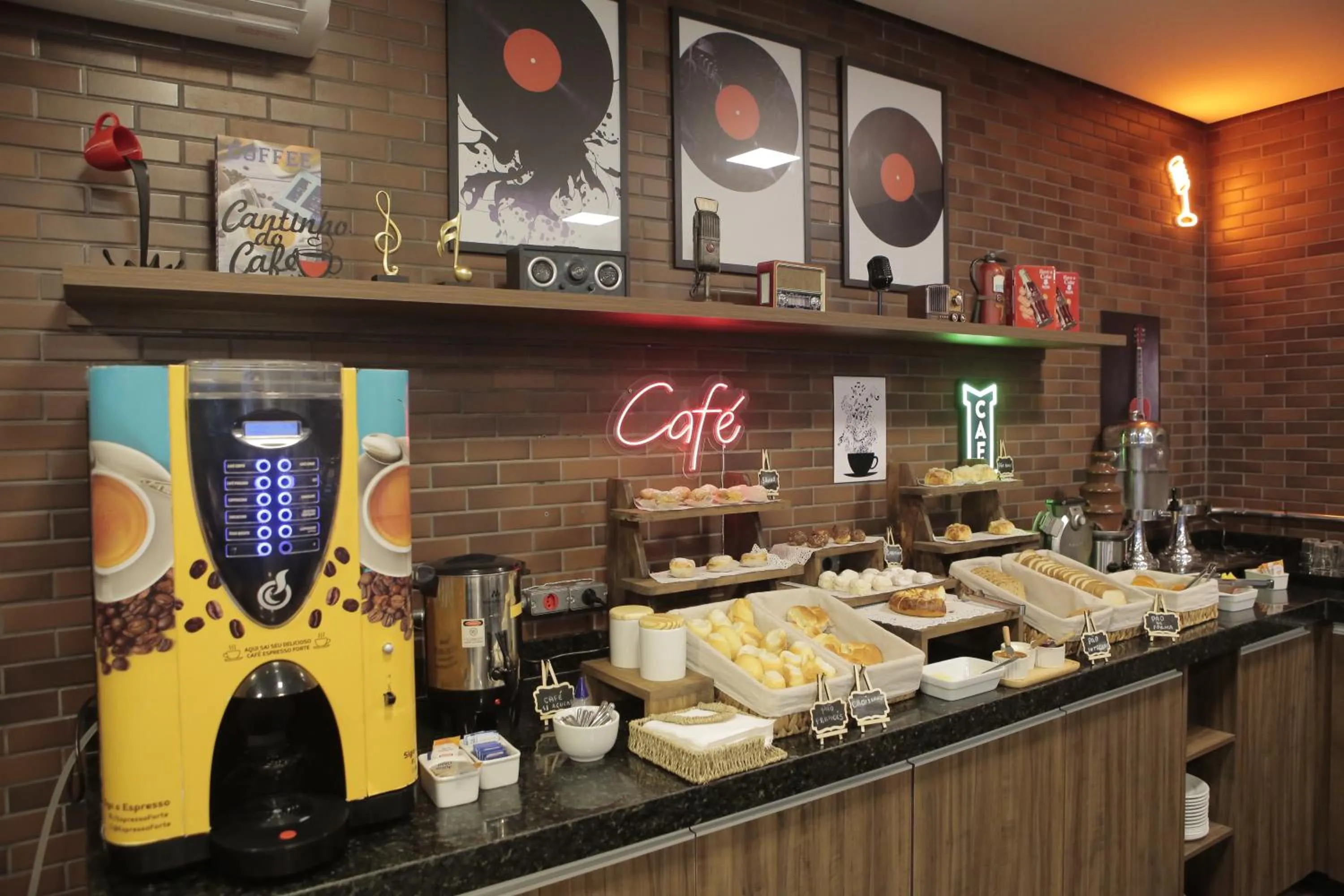 Breakfast in Tulip Inn Sorocaba