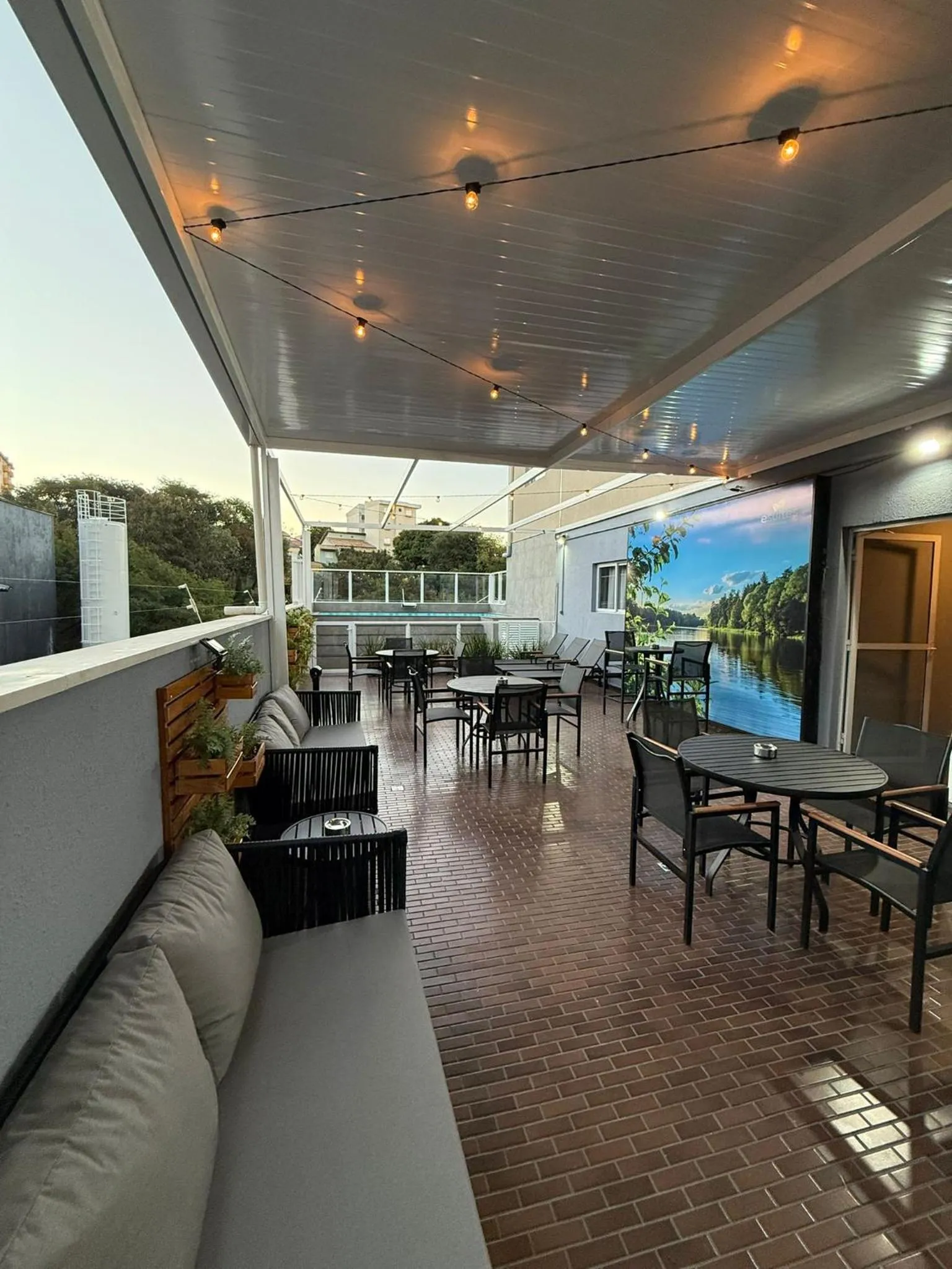 Seating area in eSuites Sorocaba