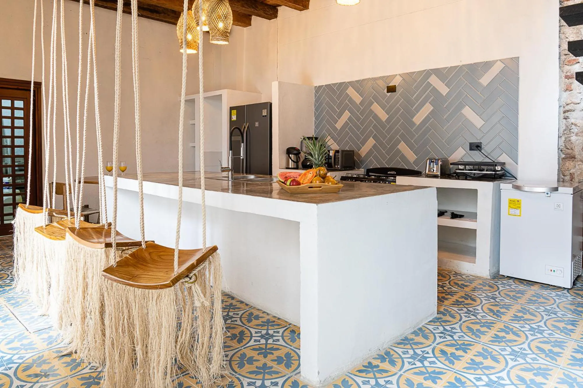 Kitchen or kitchenette in Hotel Voilá Getsemaní