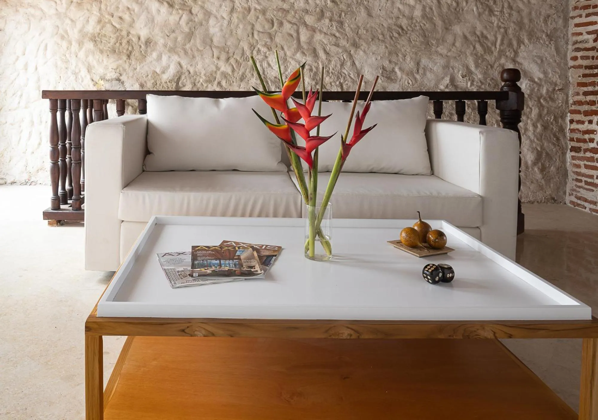 Living room, Bed in Hotel Voilá Getsemaní
