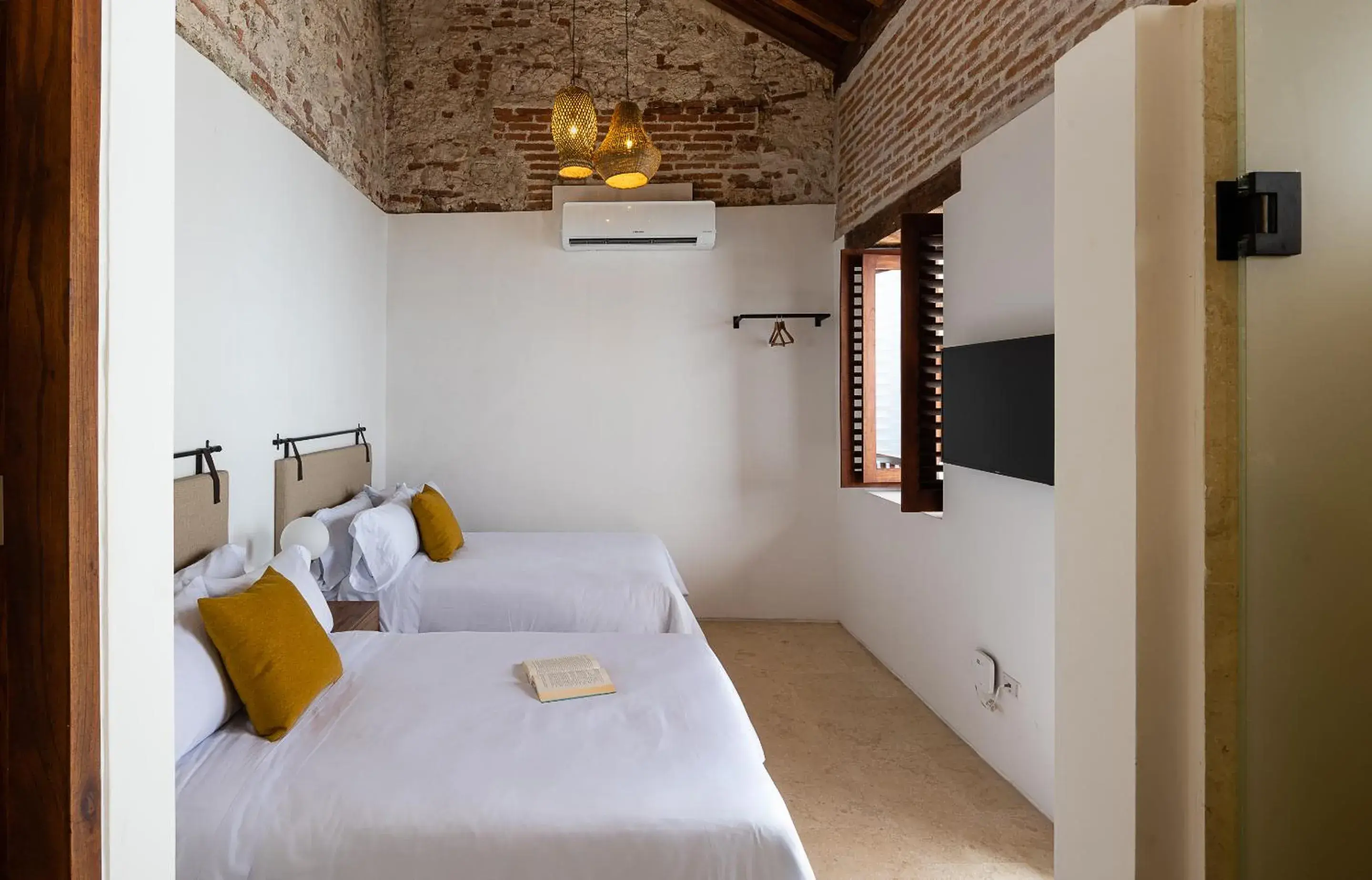 Superior Twin Room in Hotel Voilá Getsemaní Superior Twin Room in Hotel Voilá Getsemaní