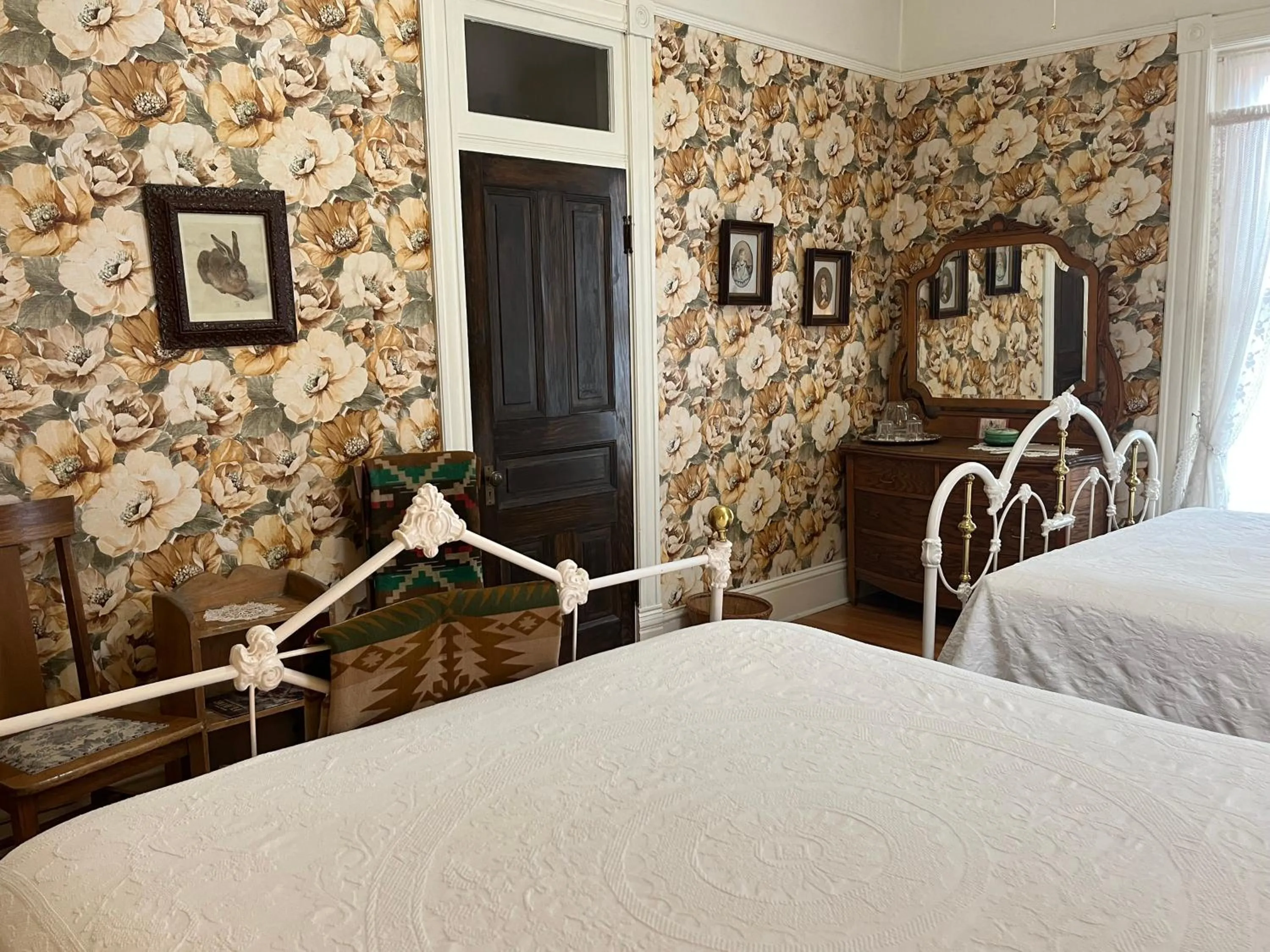 Bedroom, Bed in Gable House Bed and Breakfast Inn